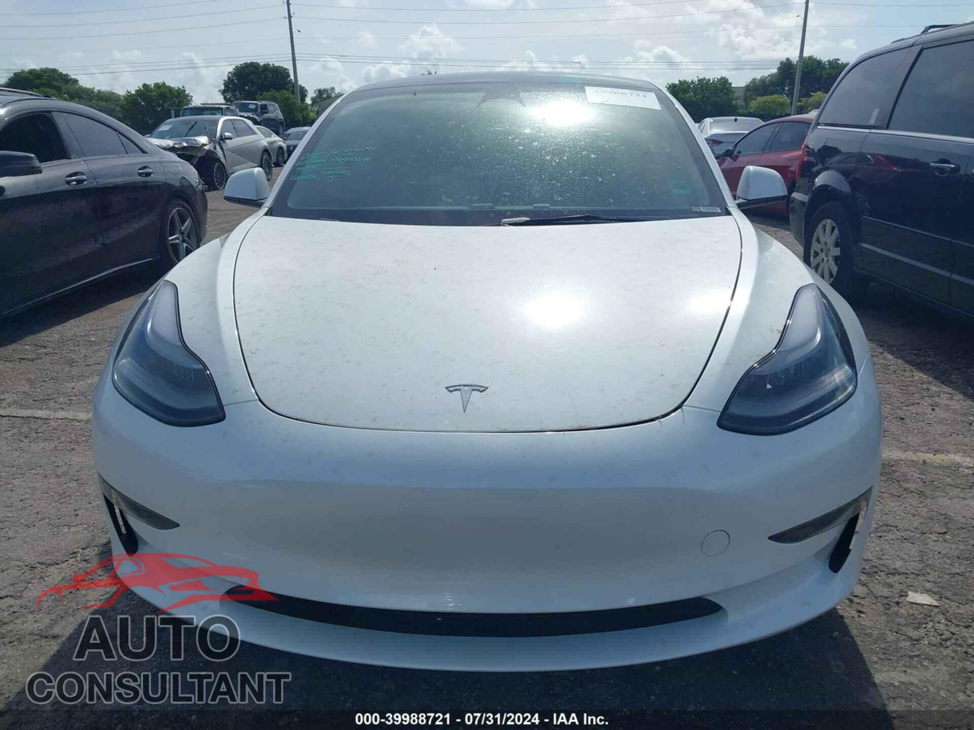 TESLA MODEL 3 2023 - 5YJ3E1EA5PF698655