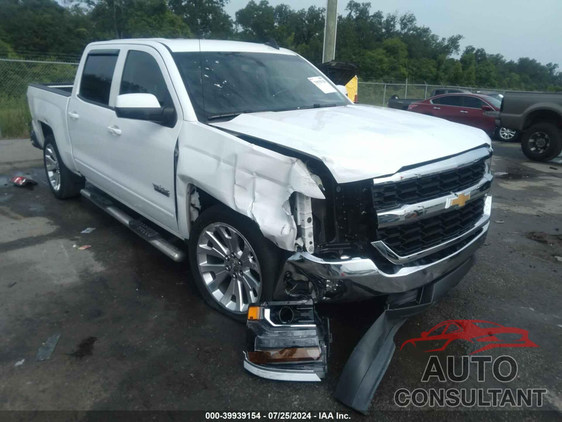 CHEVROLET SILVERADO 1500 2018 - 3GCPCREC7JG481276