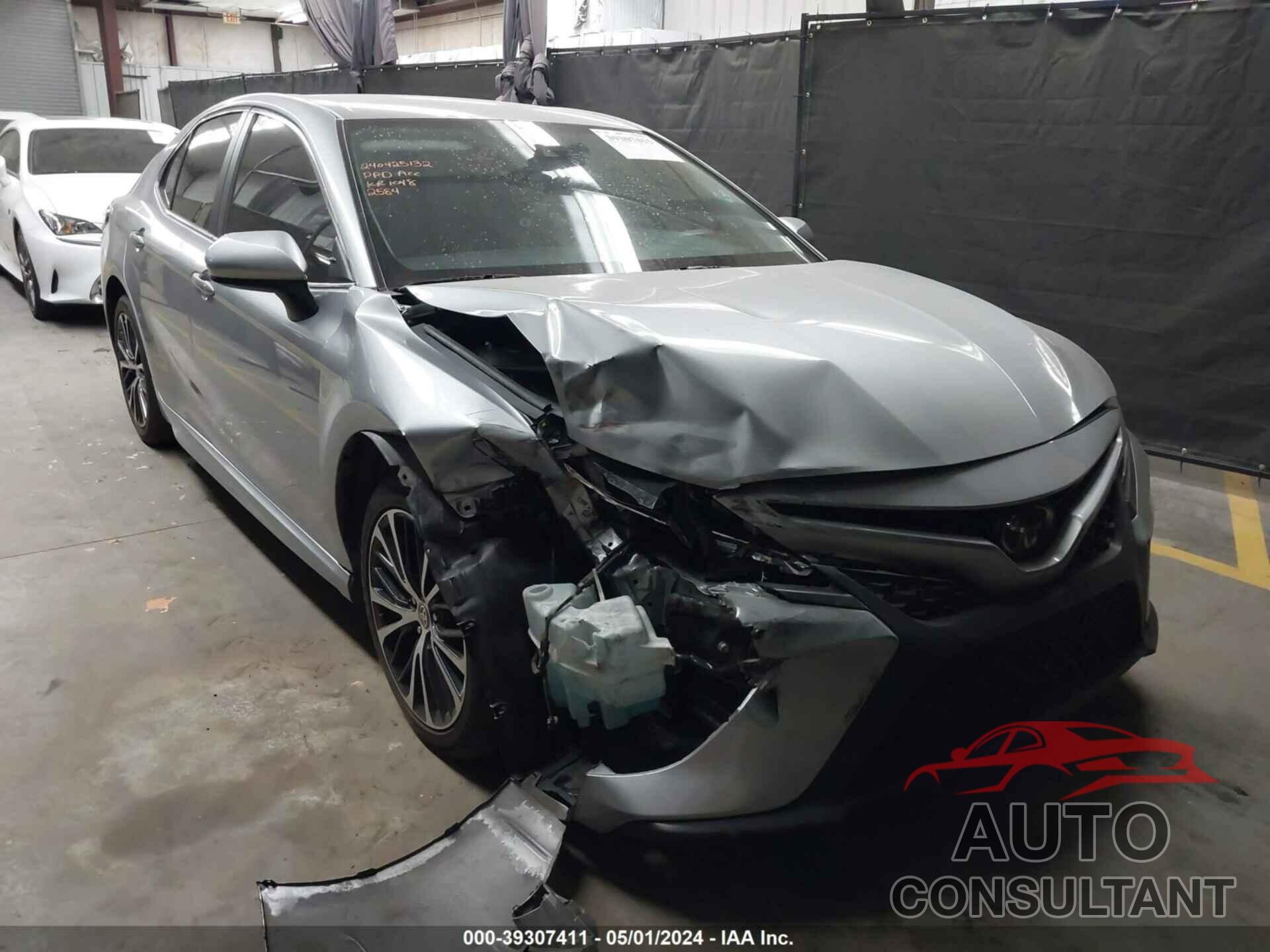 TOYOTA CAMRY 2020 - 4T1G11AK5LU382584