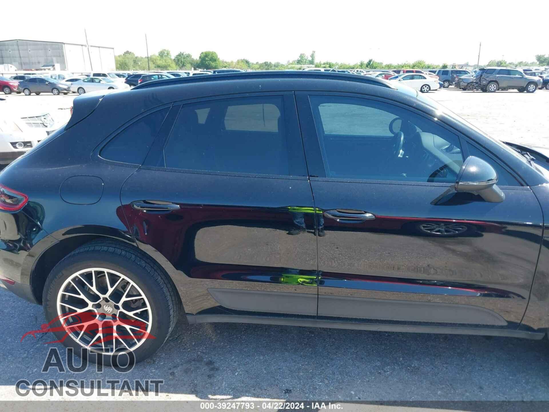 PORSCHE MACAN 2016 - WP1AB2A57GLB40610