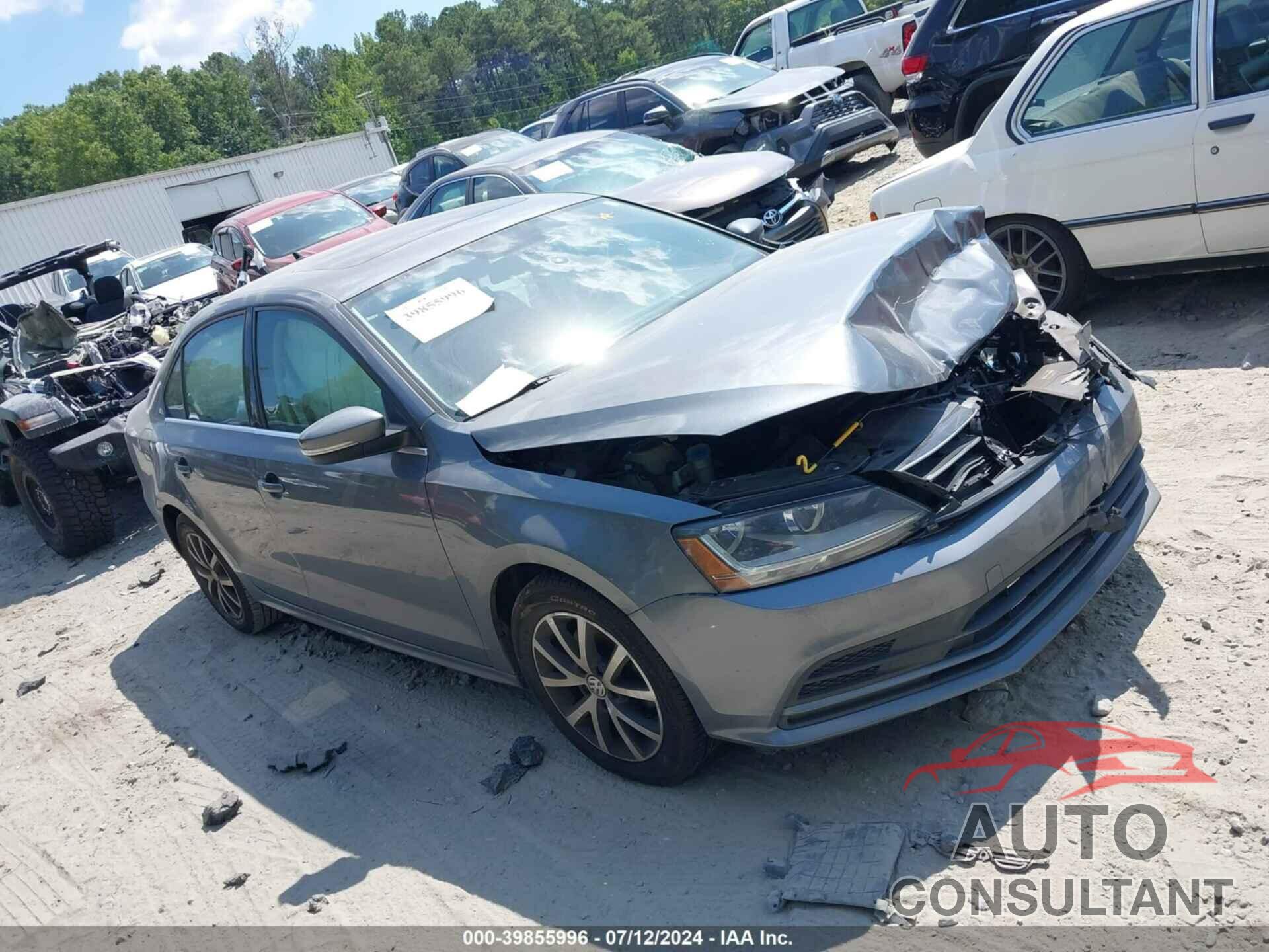 VOLKSWAGEN JETTA 2017 - 3VWDB7AJ8HM415486