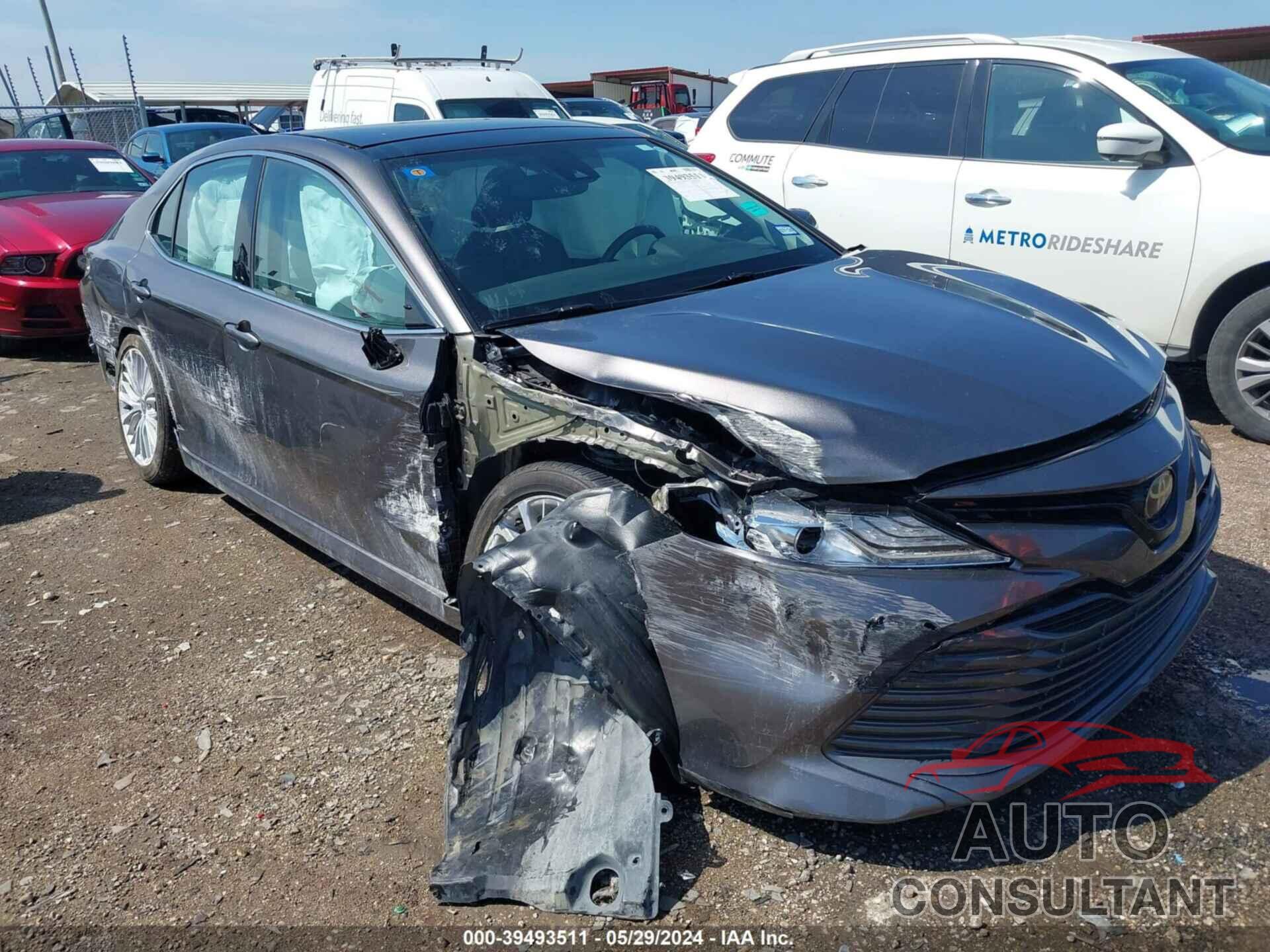 TOYOTA CAMRY 2020 - 4T1F11AKXLU982514