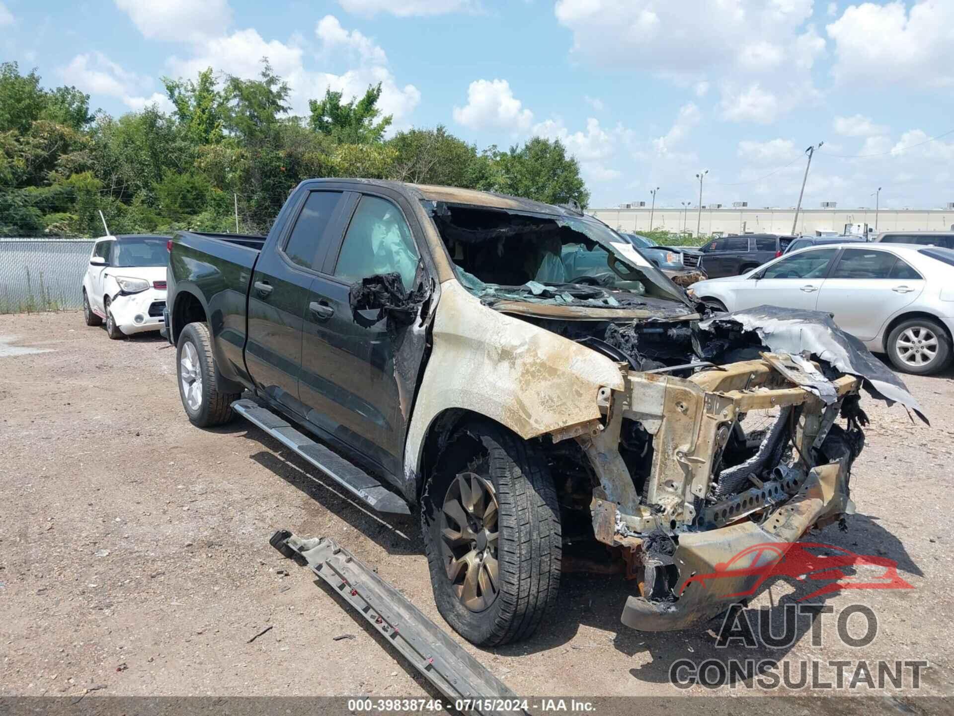 CHEVROLET SILVERADO 1500 2020 - 1GCRWBEF0LZ133727