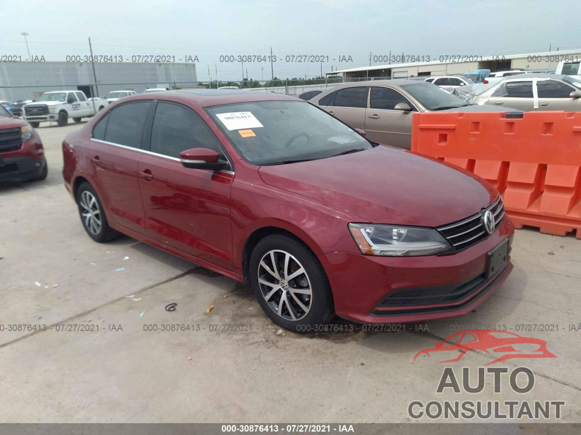 VOLKSWAGEN JETTA 2017 - 3VWDB7AJ4HM379926