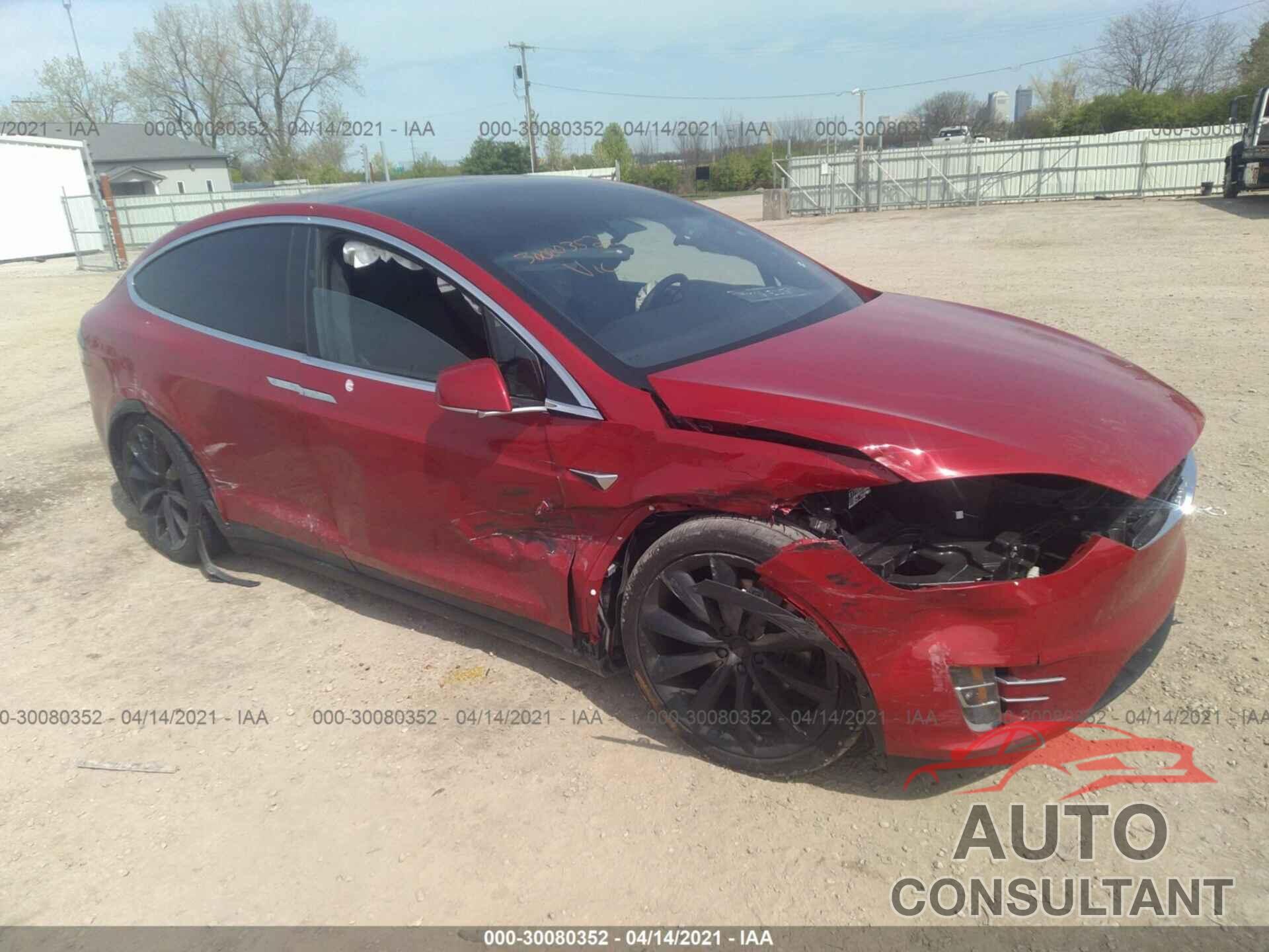 TESLA MODEL X 2020 - 5YJXCBE25LF281259