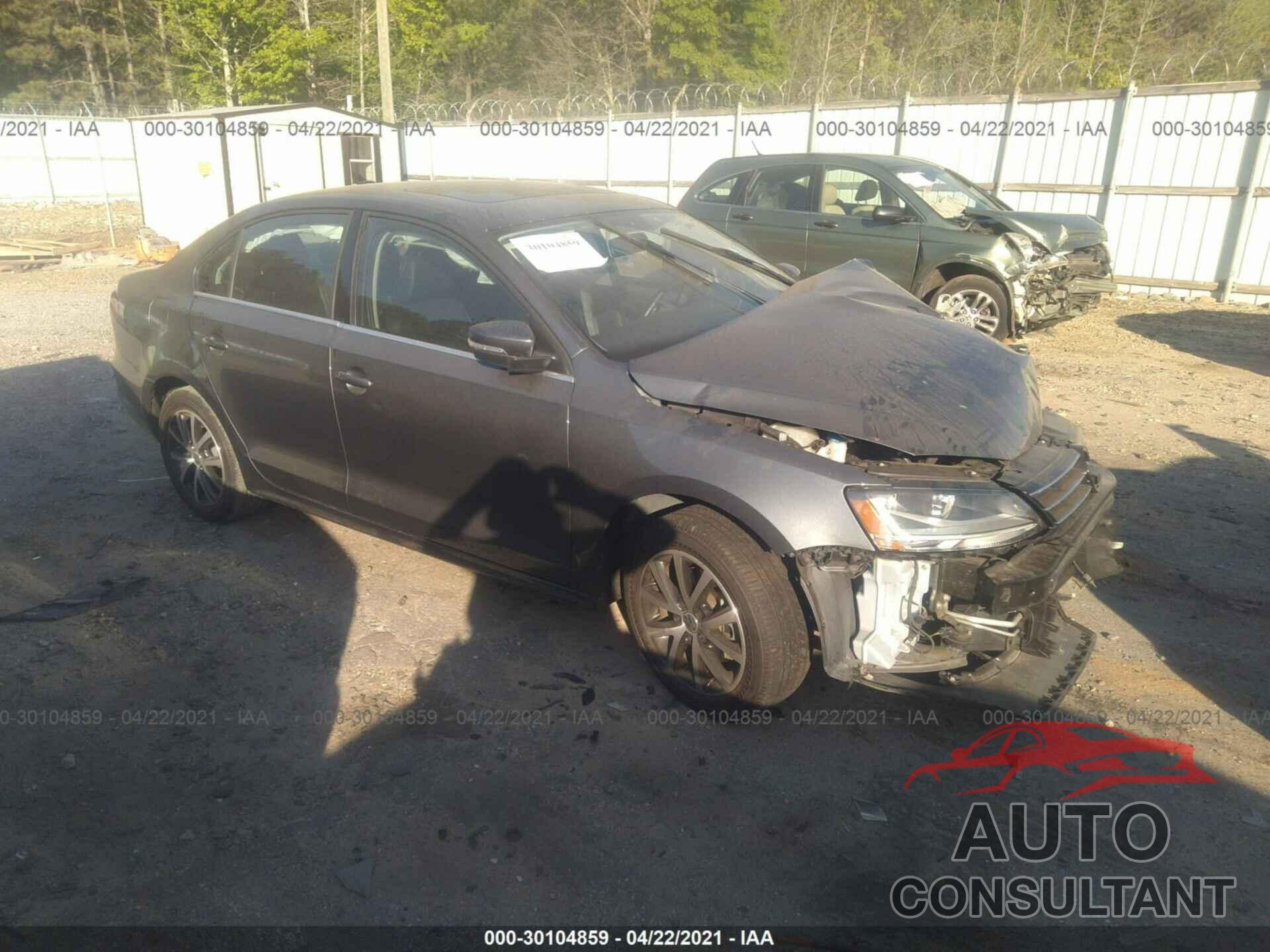 VOLKSWAGEN JETTA 2017 - 3VWDB7AJ3HM238748