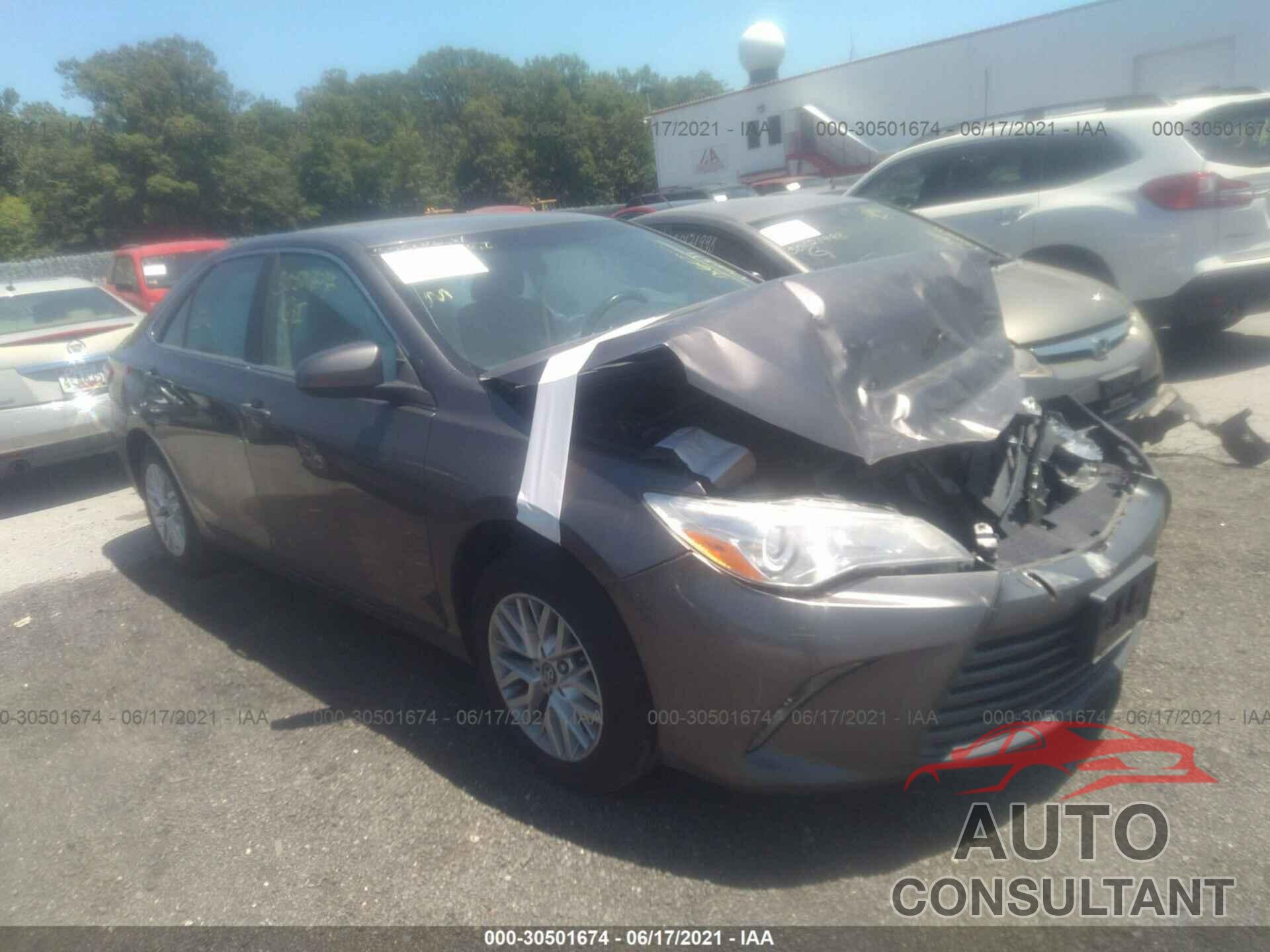 TOYOTA CAMRY 2016 - 4T4BF1FK0GR574138