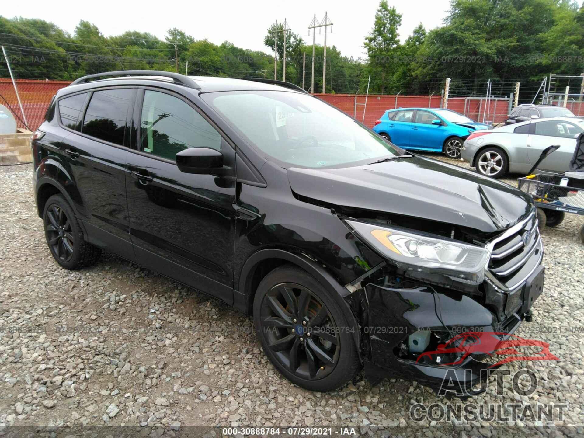 FORD ESCAPE 2018 - 1FMCU9GDXJUC84449