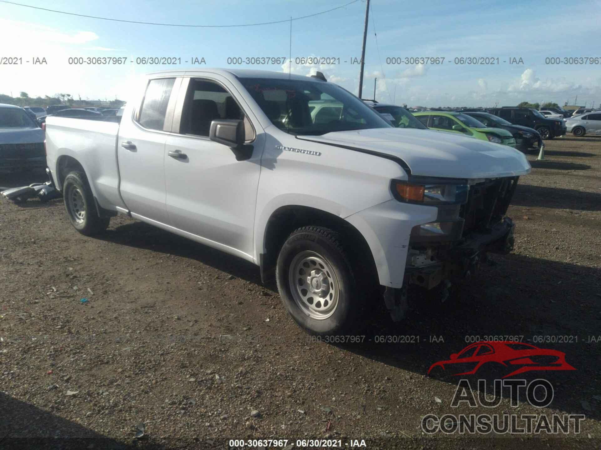 CHEVROLET SILVERADO 1500 2019 - 1GCRWAEF4KZ177514