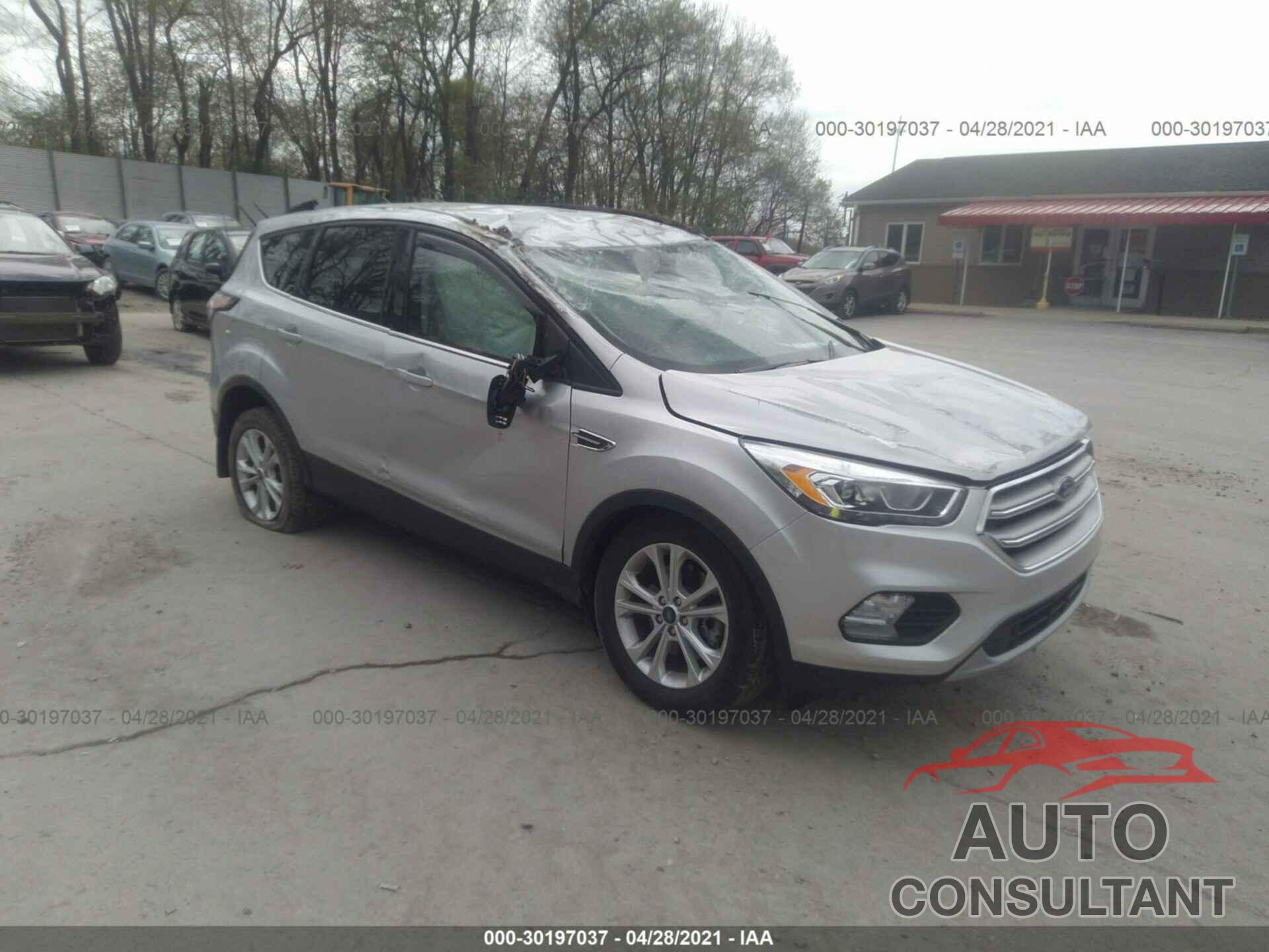 FORD ESCAPE 2018 - 1FMCU9HD4JUC74224