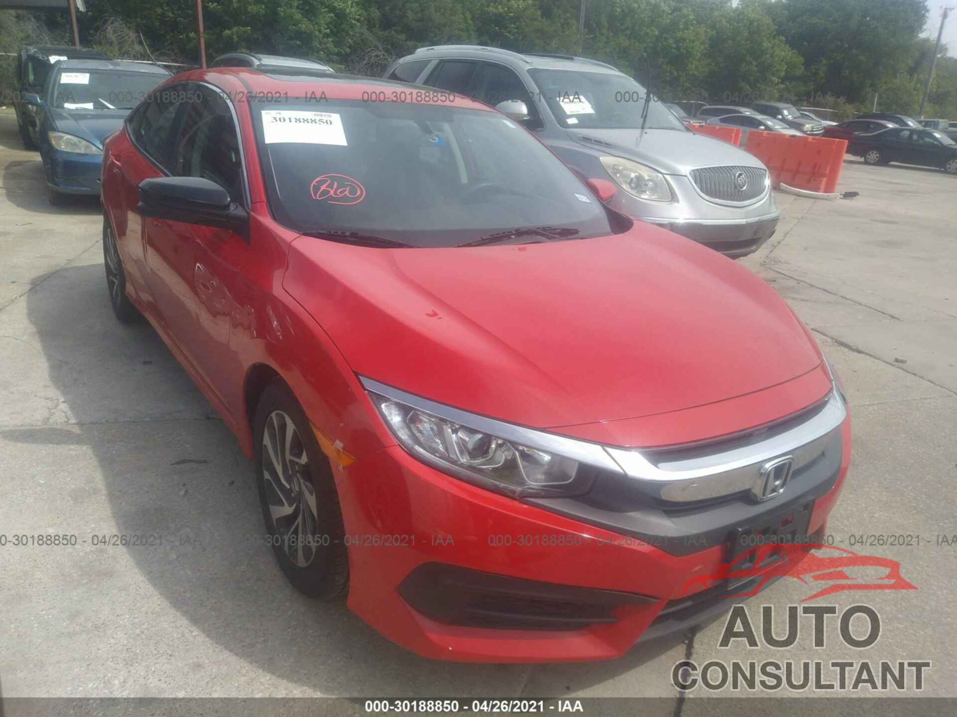 HONDA CIVIC SEDAN 2018 - 2HGFC2F72JH568931