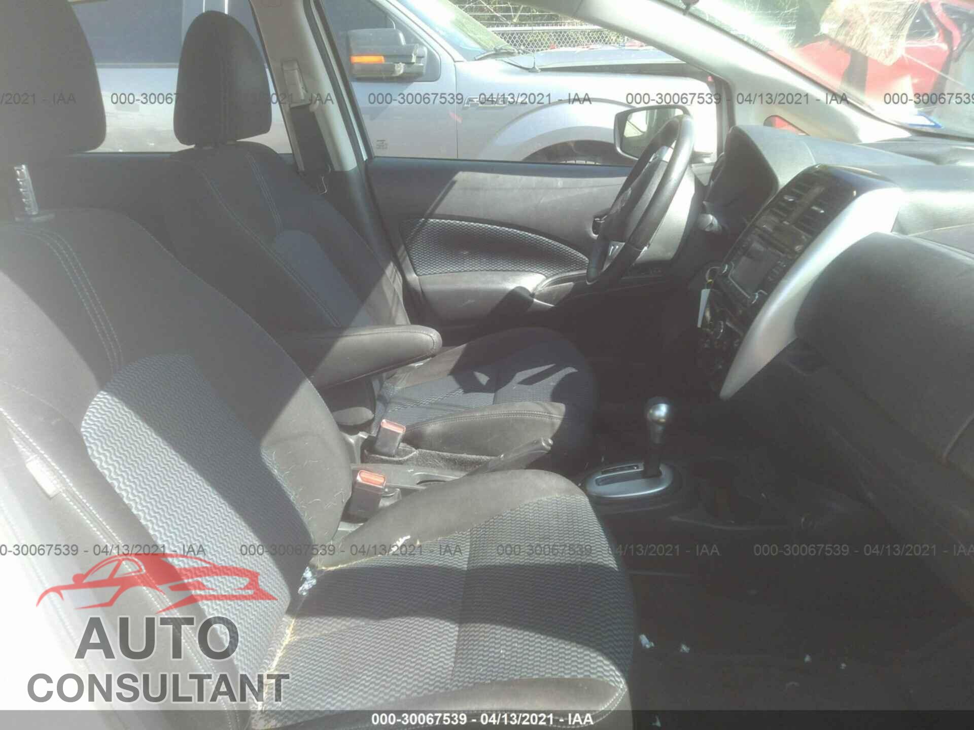 NISSAN VERSA NOTE 2017 - 3N1CE2CP3HL372985