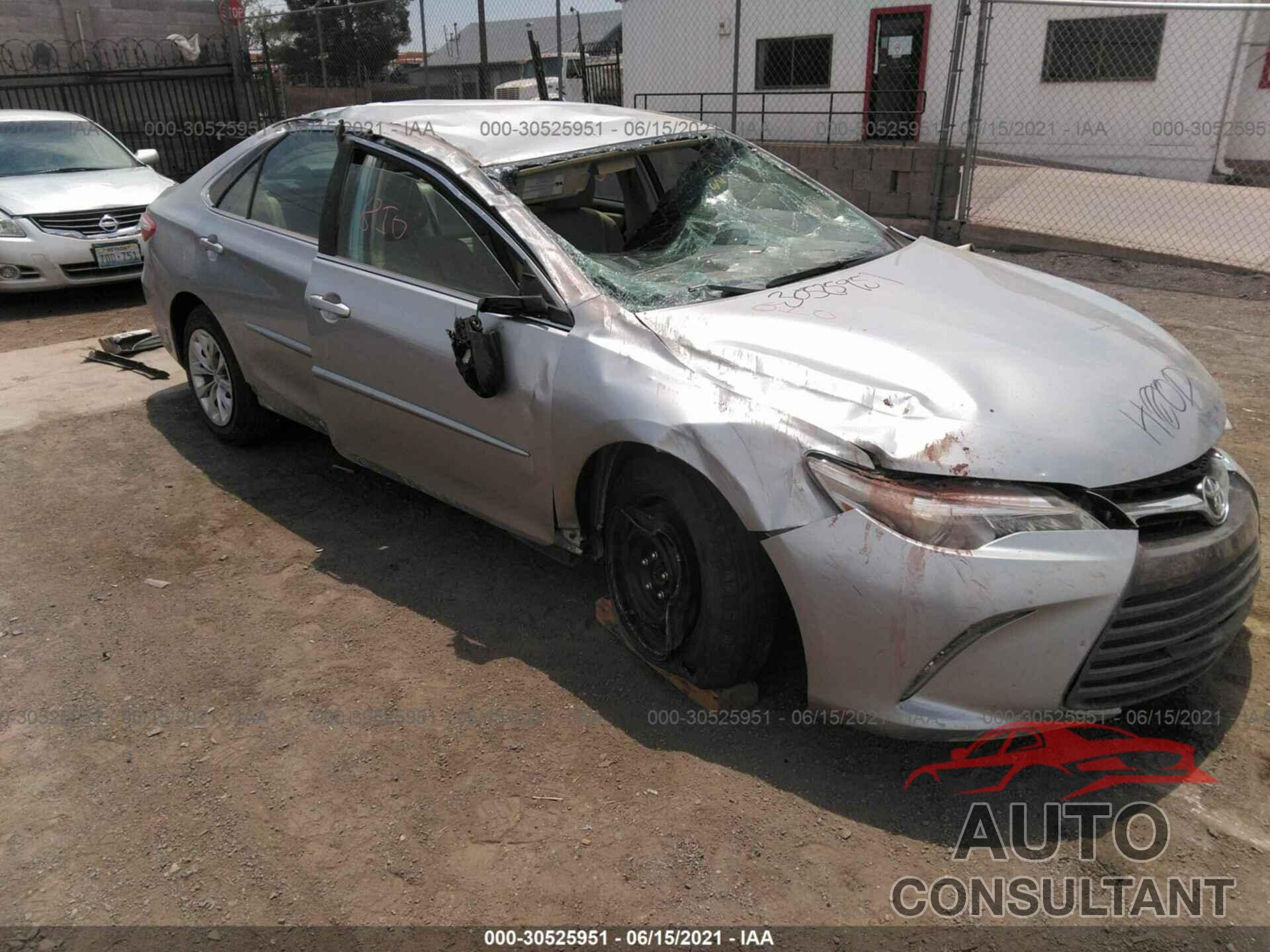 TOYOTA CAMRY 2016 - 4T4BF1FK0GR579341