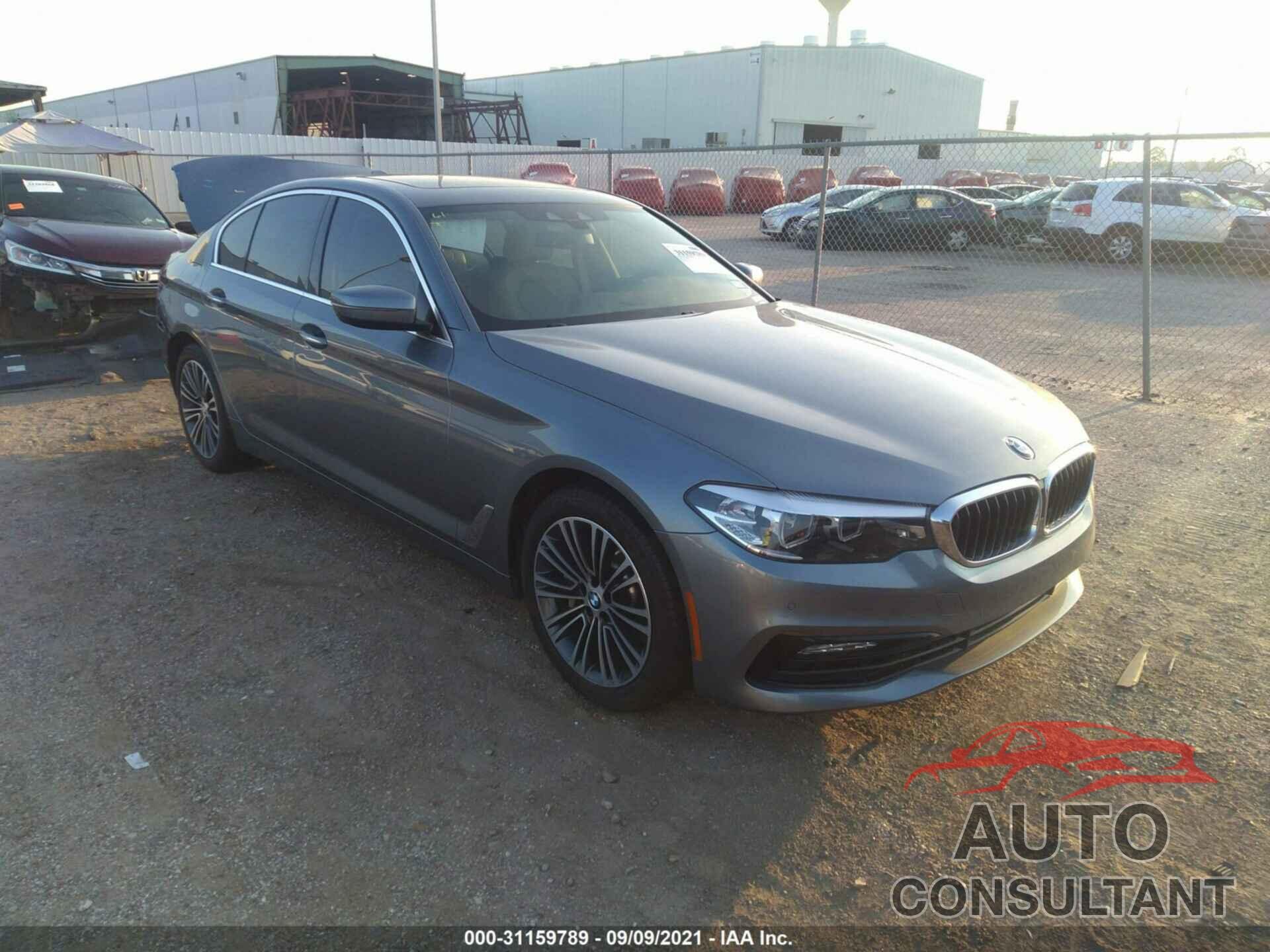 BMW 5 SERIES 2018 - WBAJA5C57JG899015