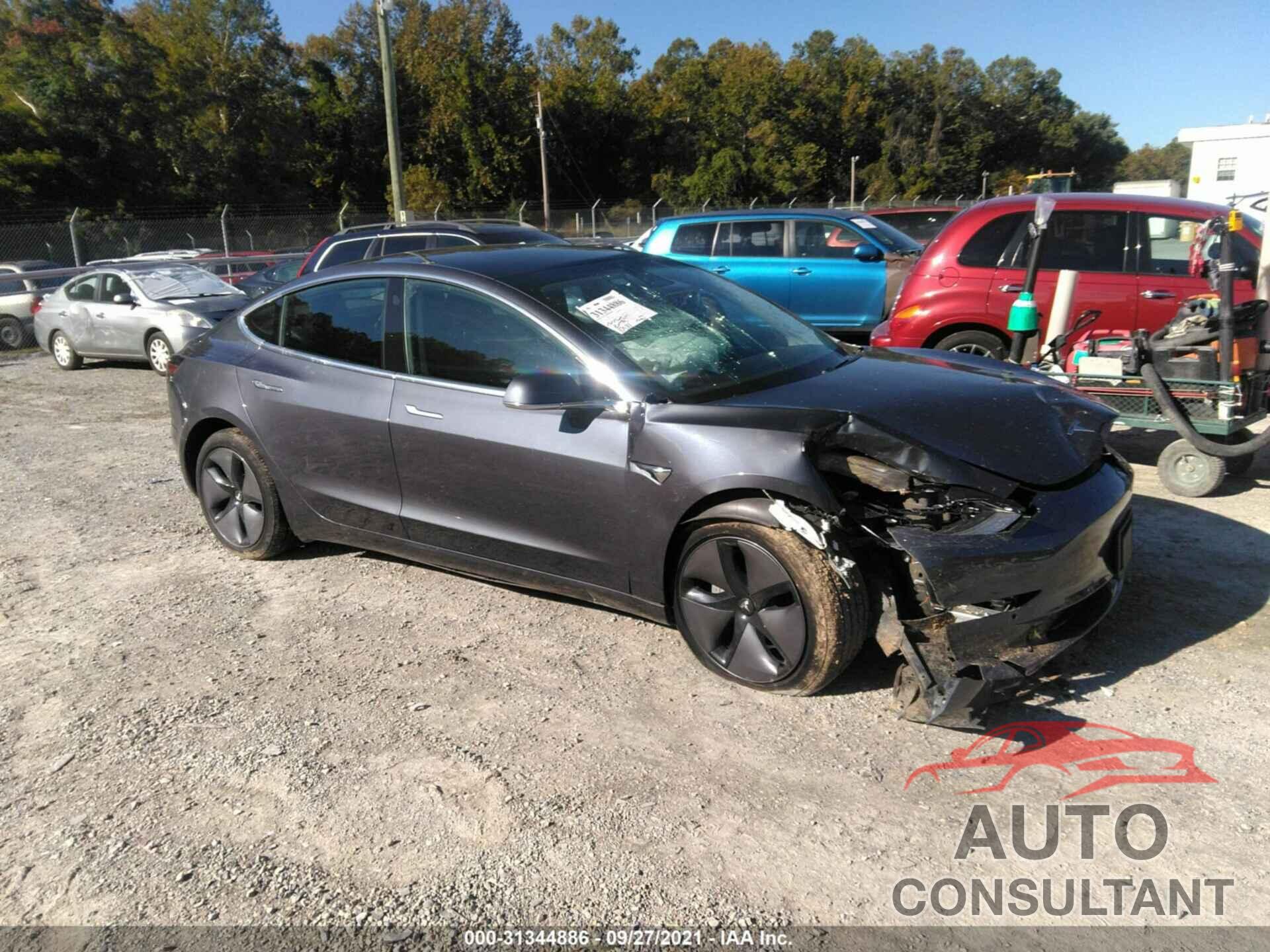 TESLA MODEL 3 2019 - 5YJ3E1EB3KF209803