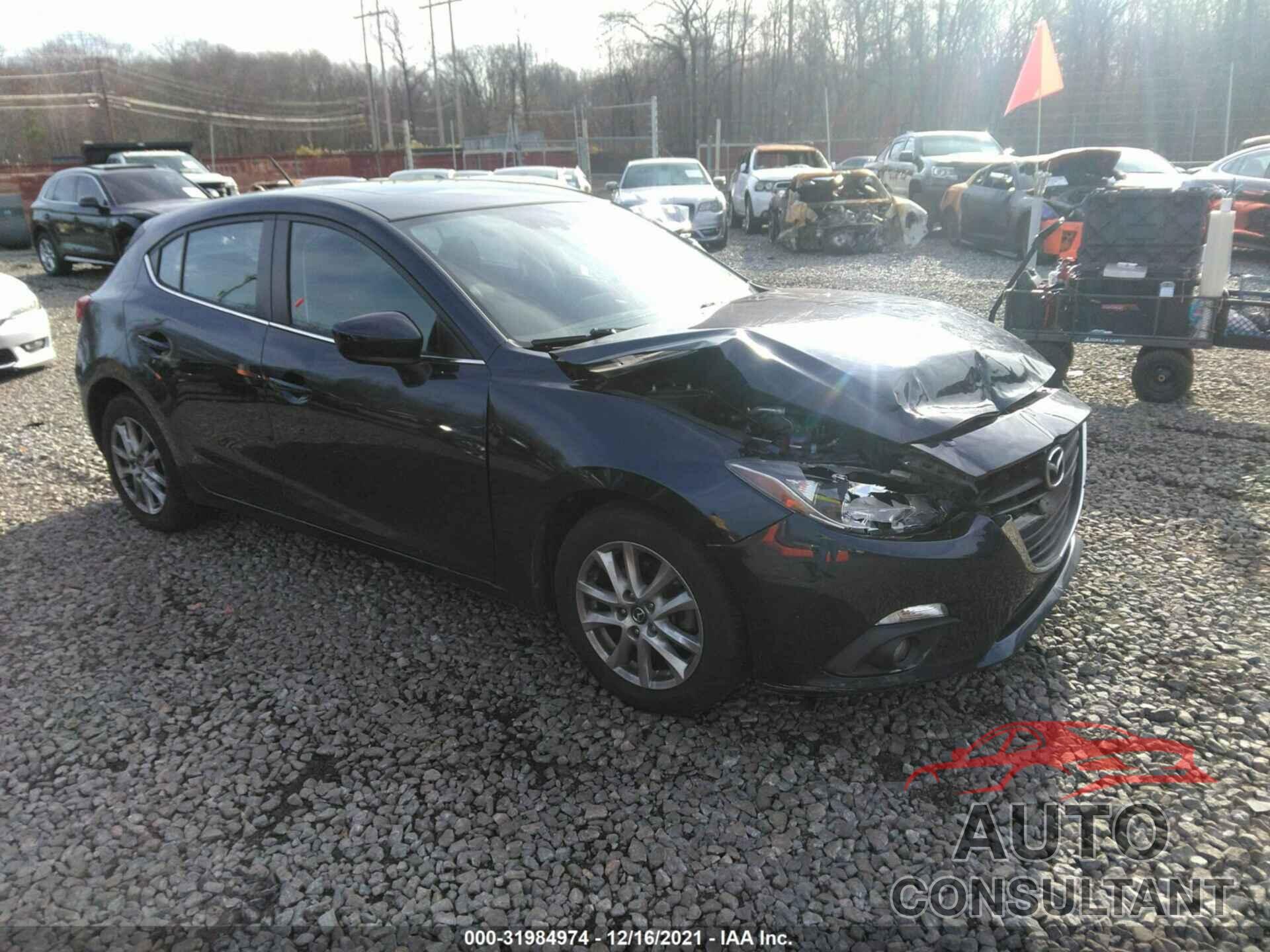 MAZDA MAZDA3 2016 - JM1BM1L75G1327395