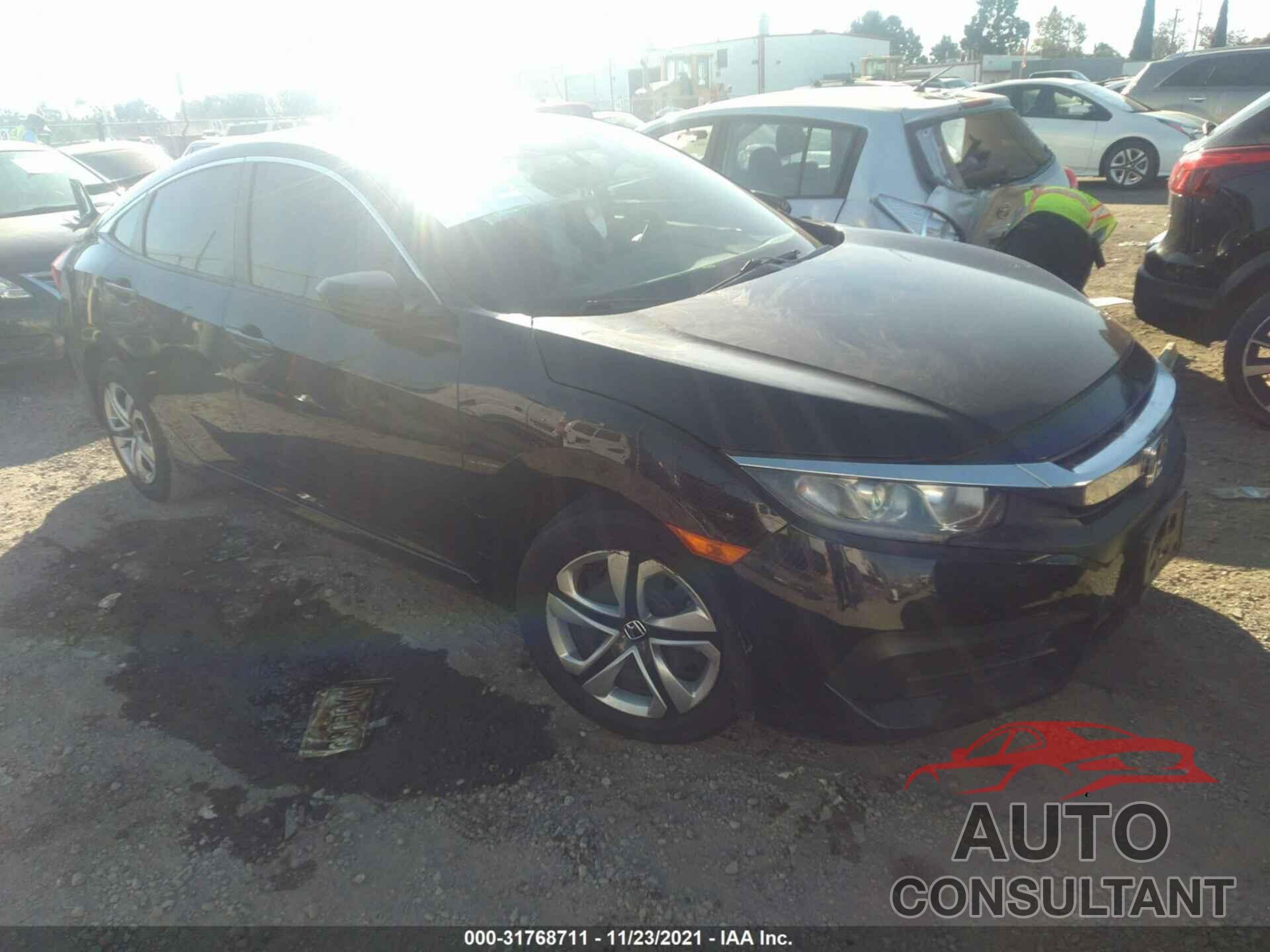 HONDA CIVIC SEDAN 2017 - 2HGFC2F57HH566097