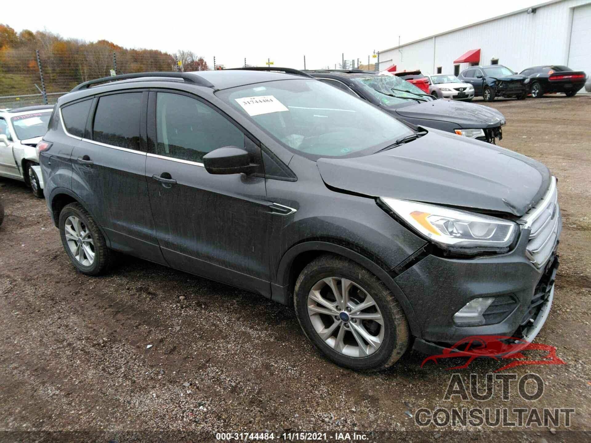 FORD ESCAPE 2017 - 1FMCU9GD4HUB51437