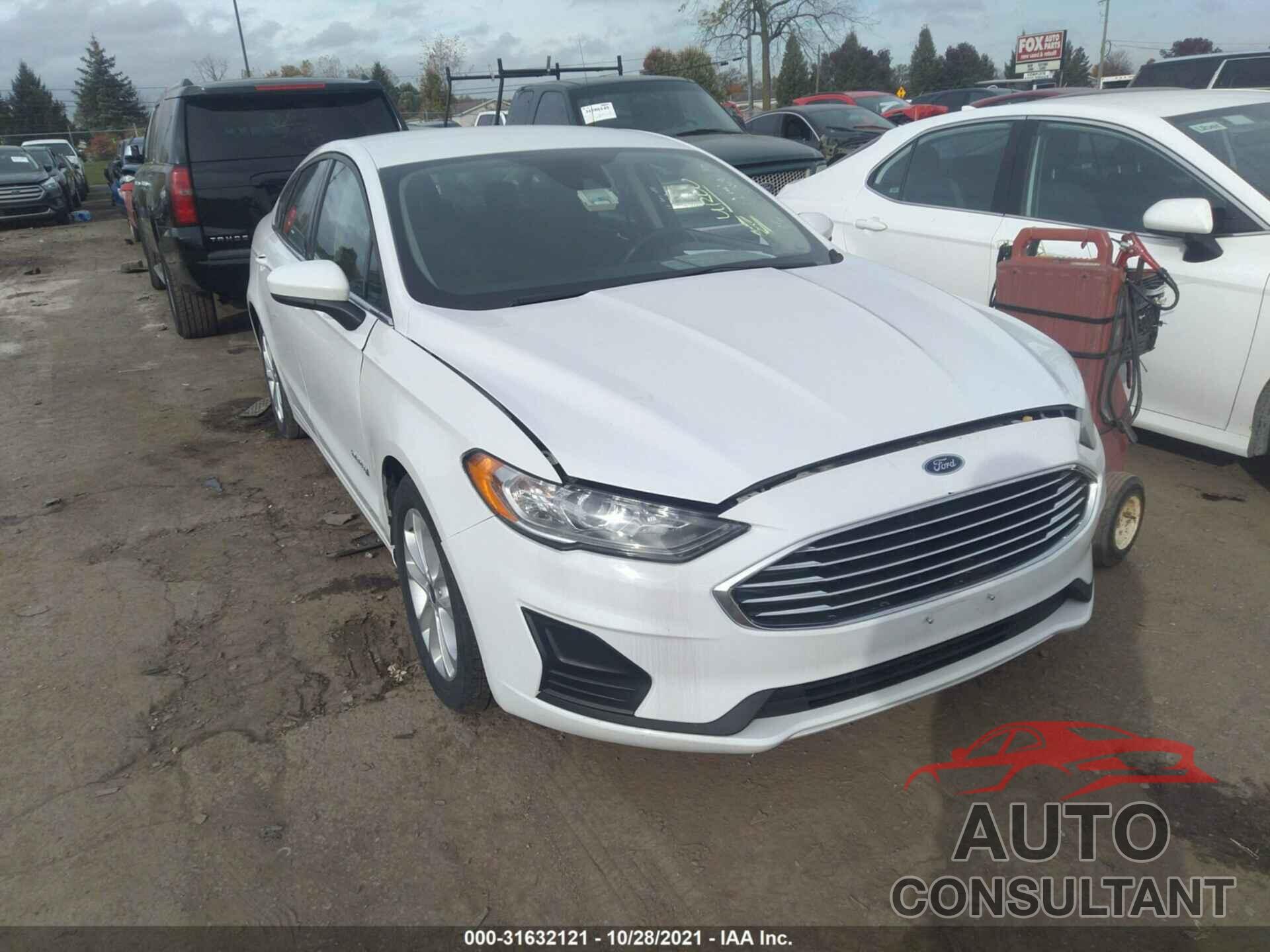 FORD FUSION HYBRID 2019 - 3FA6P0LU2KR243516