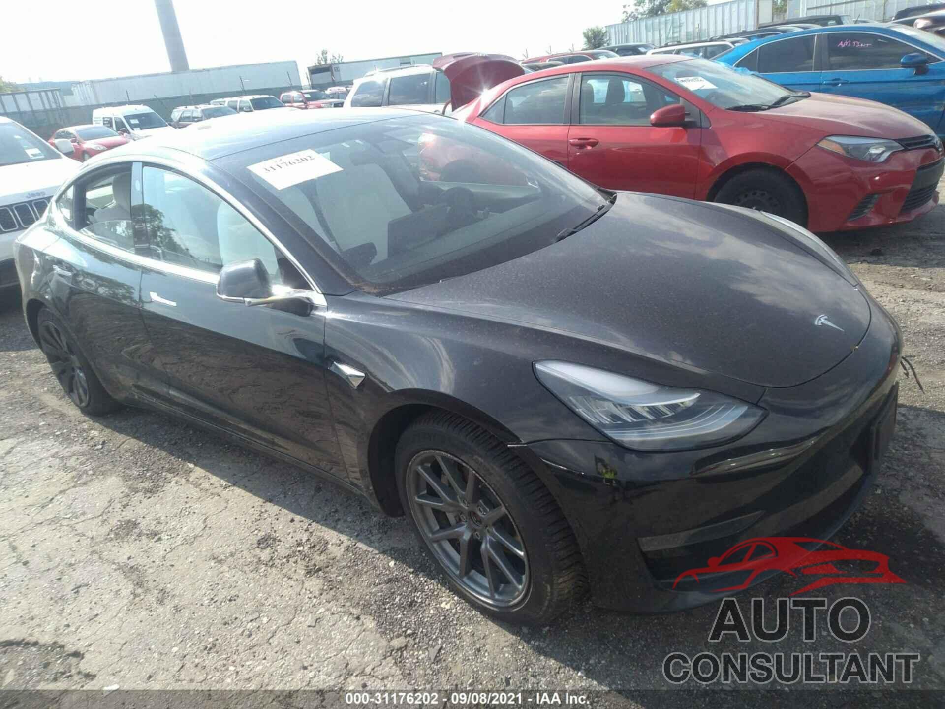TESLA MODEL 3 2018 - 5YJ3E1EB1JF085559