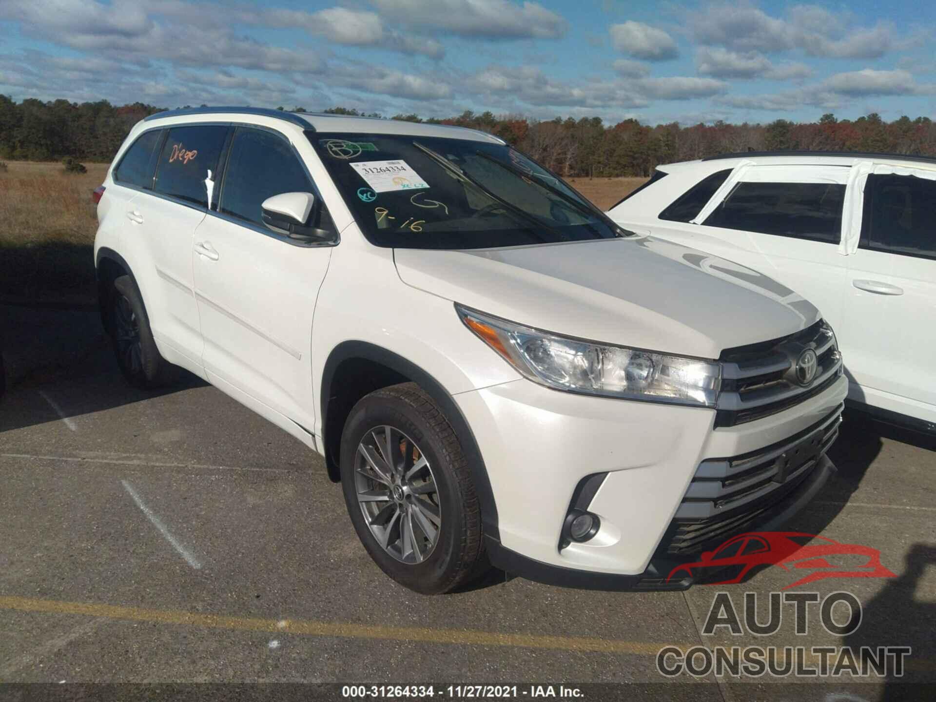 TOYOTA HIGHLANDER 2018 - 5TDJZRFH9JS893084