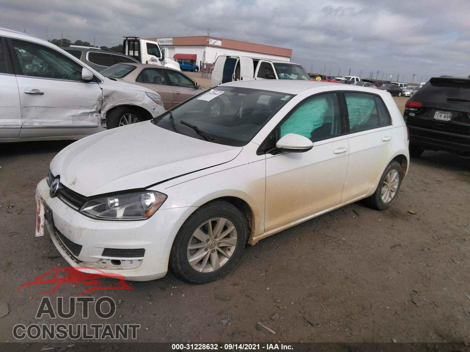 VOLKSWAGEN GOLF 2017 - 3VW217AU5HM033100