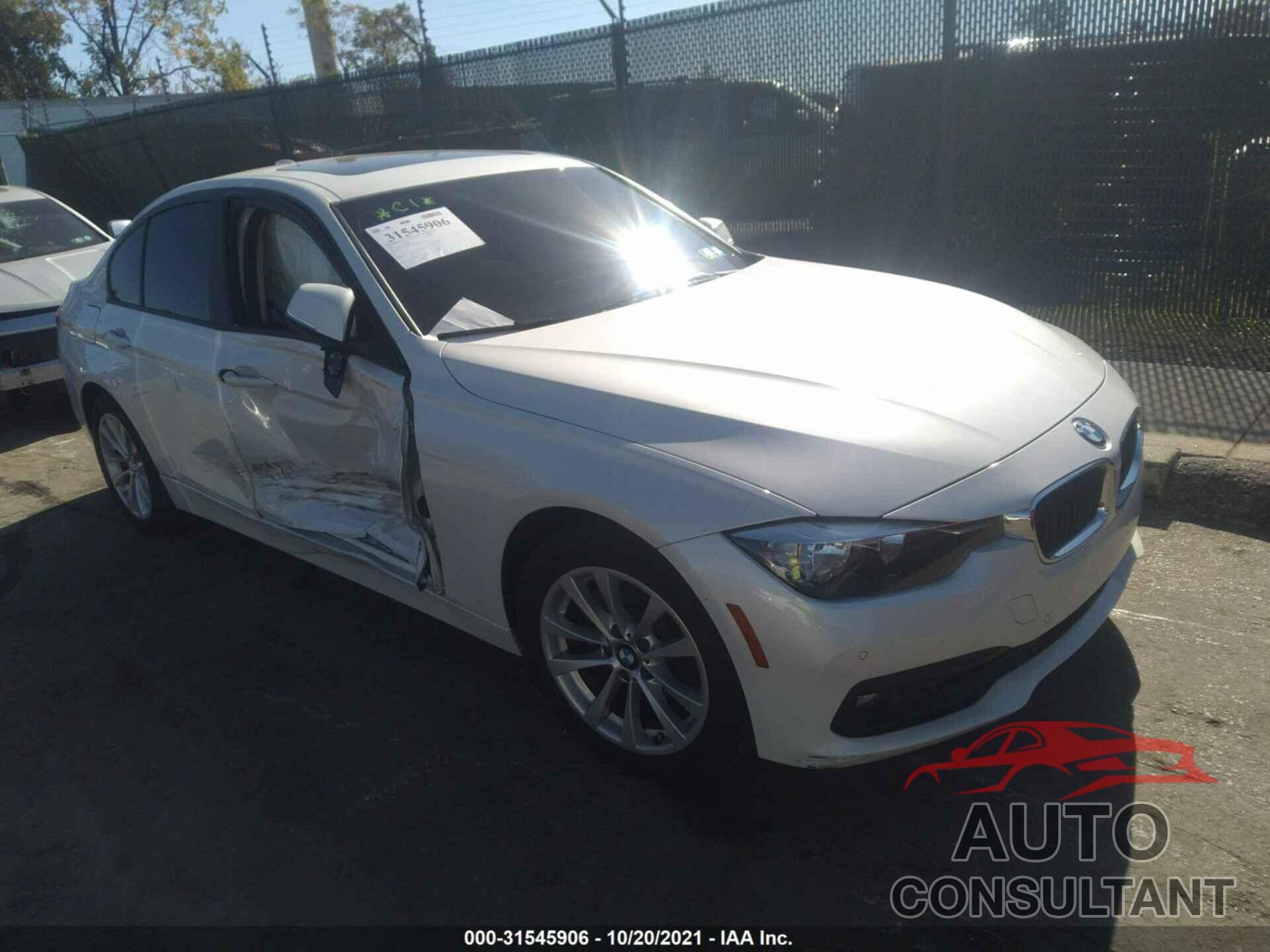 BMW 3 SERIES 2017 - WBA8A3C59HK691647