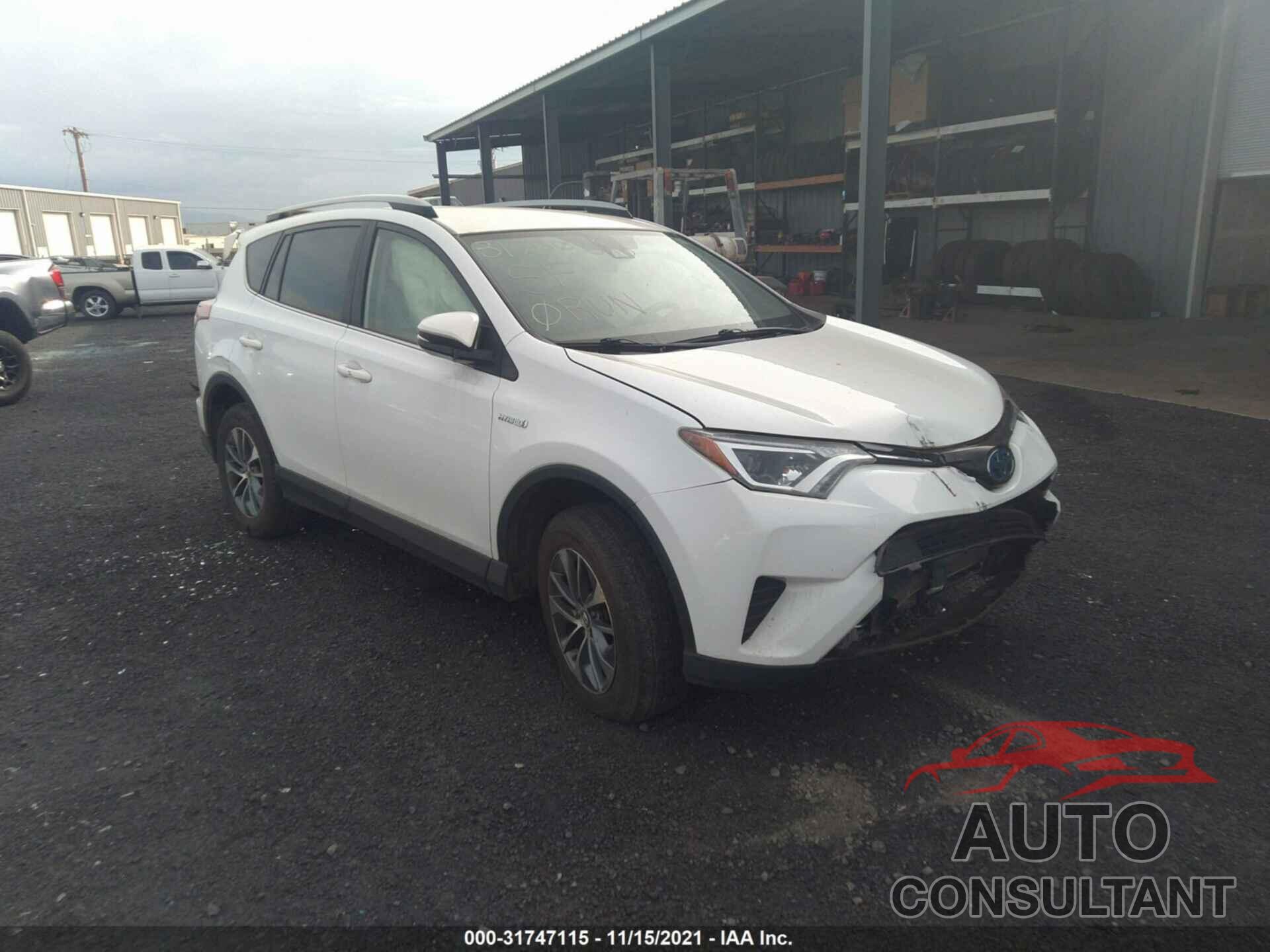 TOYOTA RAV4 HYBRID 2017 - JTMRJREVXHD153485