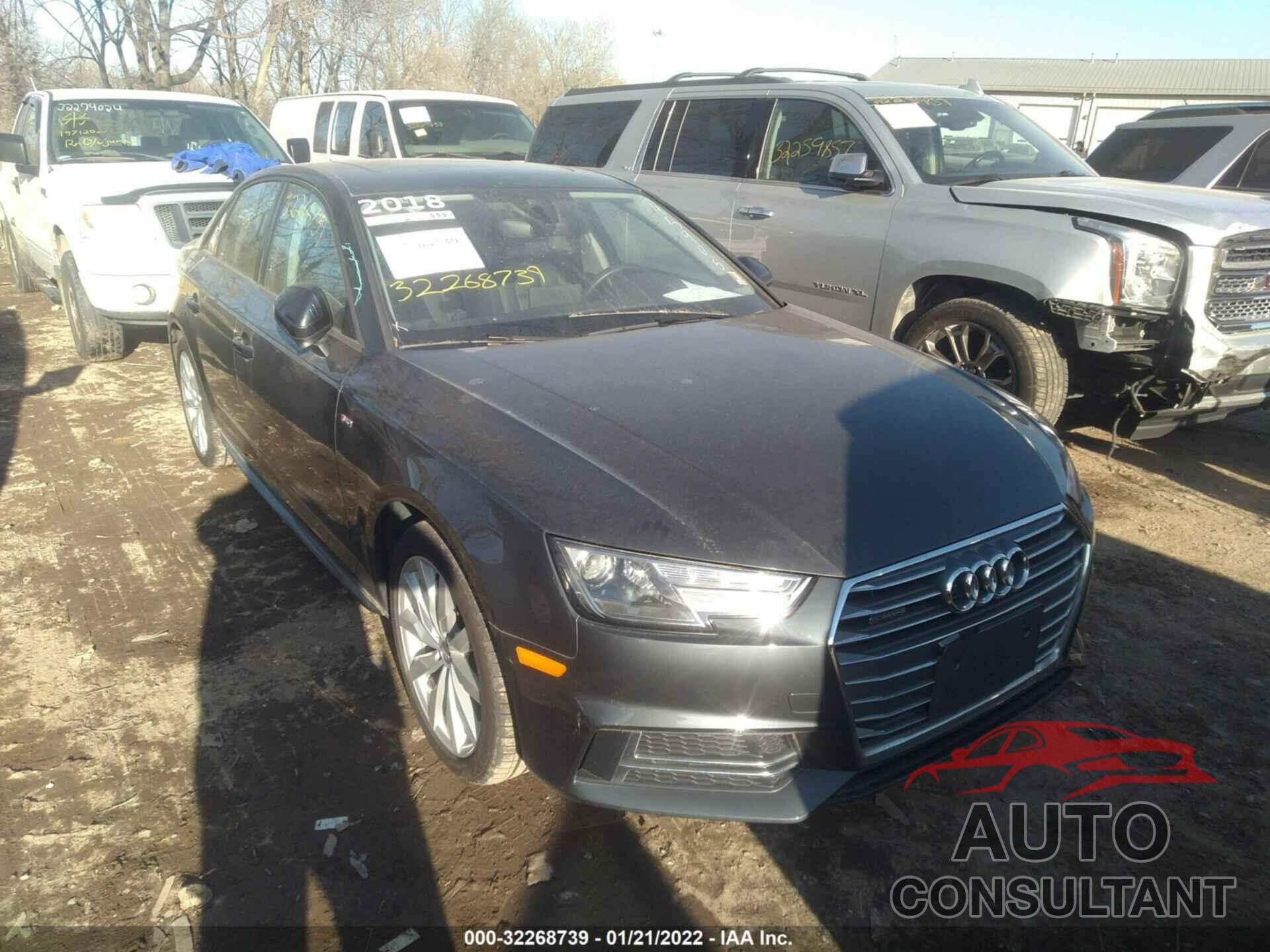 AUDI A4 2018 - WAUDNAF45JA106973