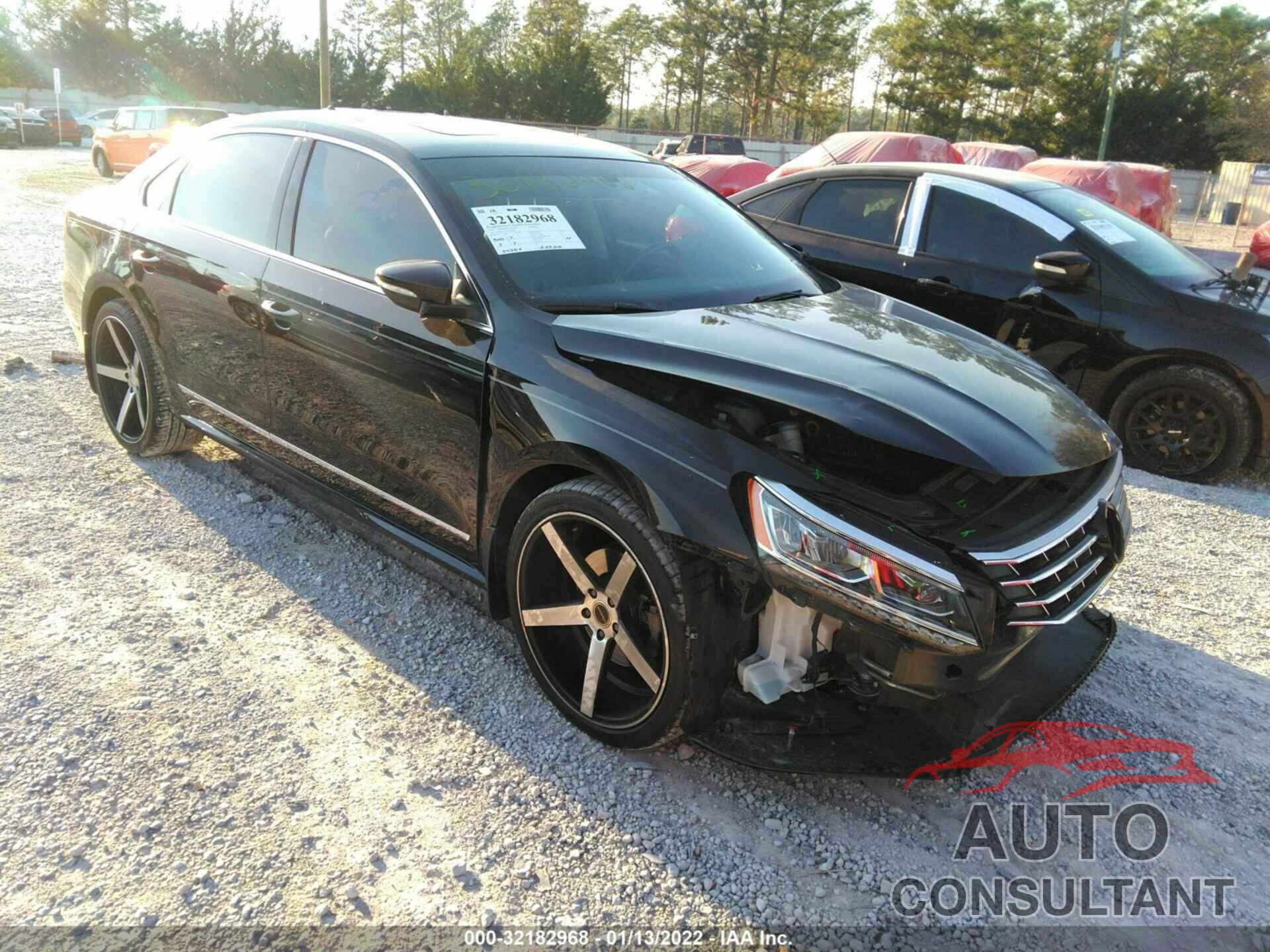VOLKSWAGEN PASSAT 2017 - 1VWGT7A35HC082905