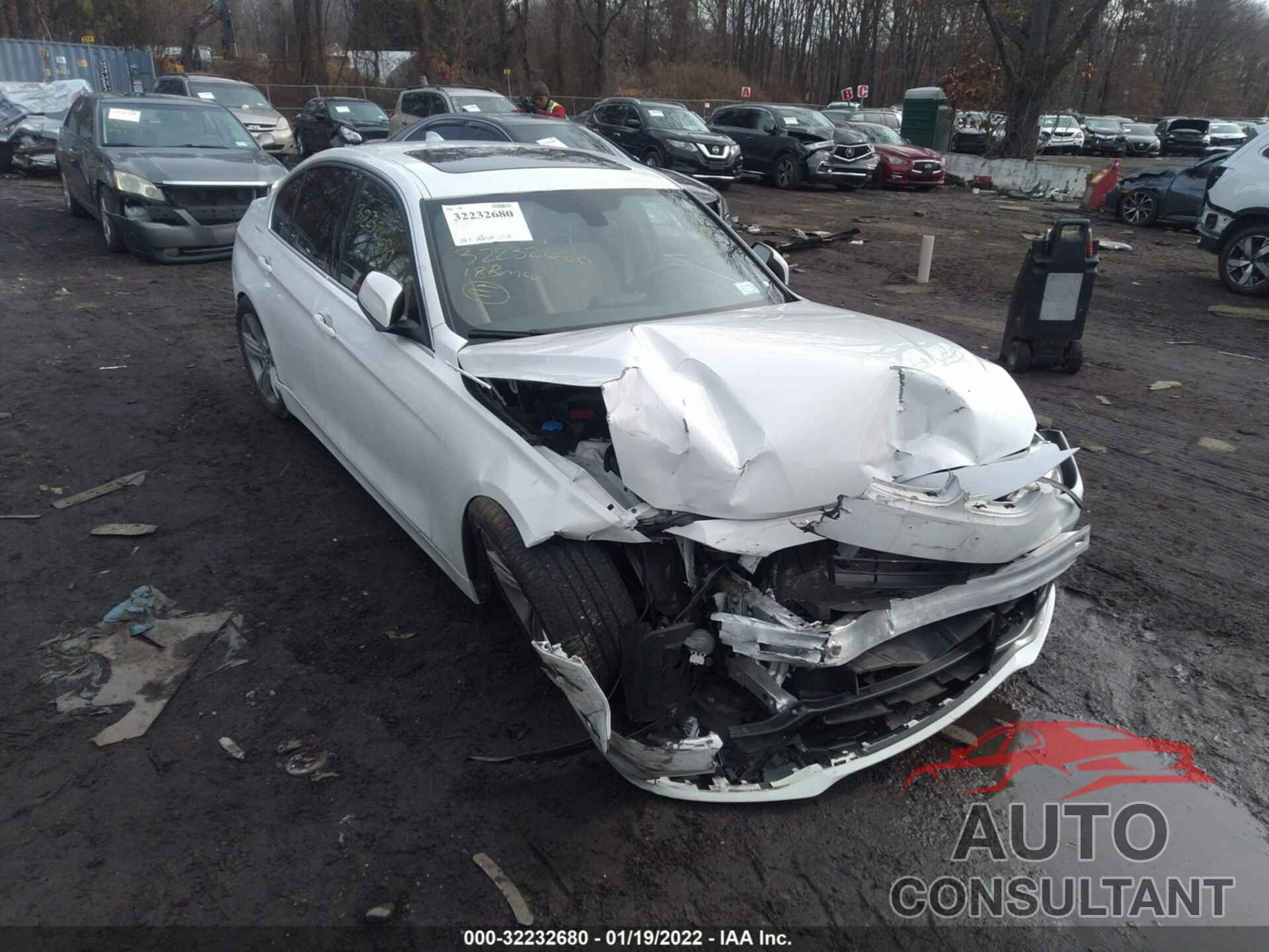 BMW 3 SERIES 2018 - WBA8D9C5XJEM33233