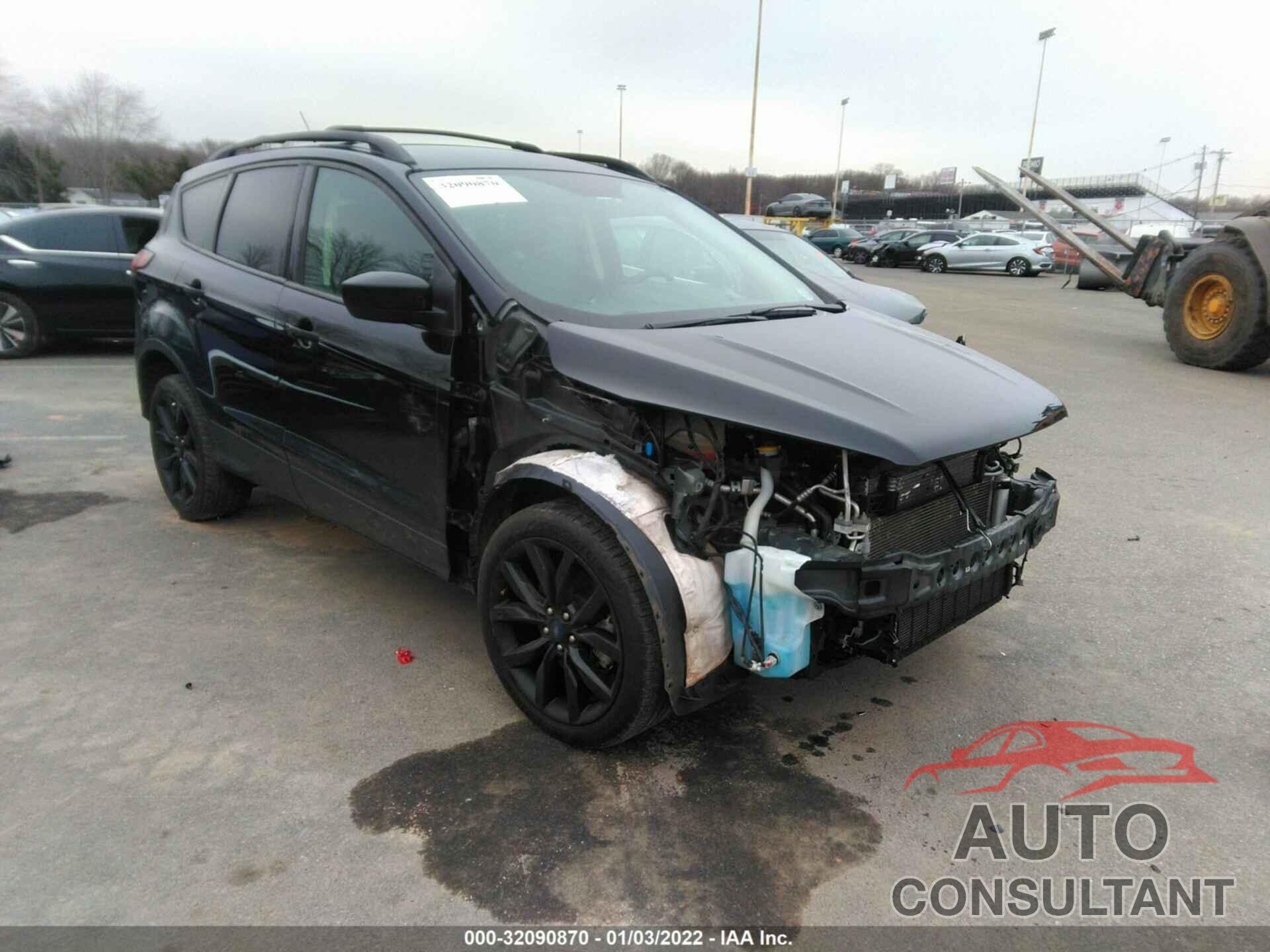 FORD ESCAPE 2019 - 1FMCU9GD1KUB18905