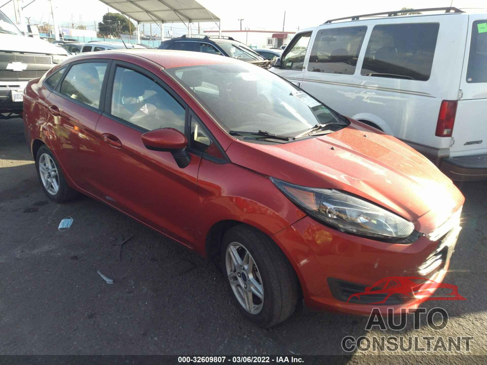 FORD FIESTA 2018 - 3FADP4BJXJM106471