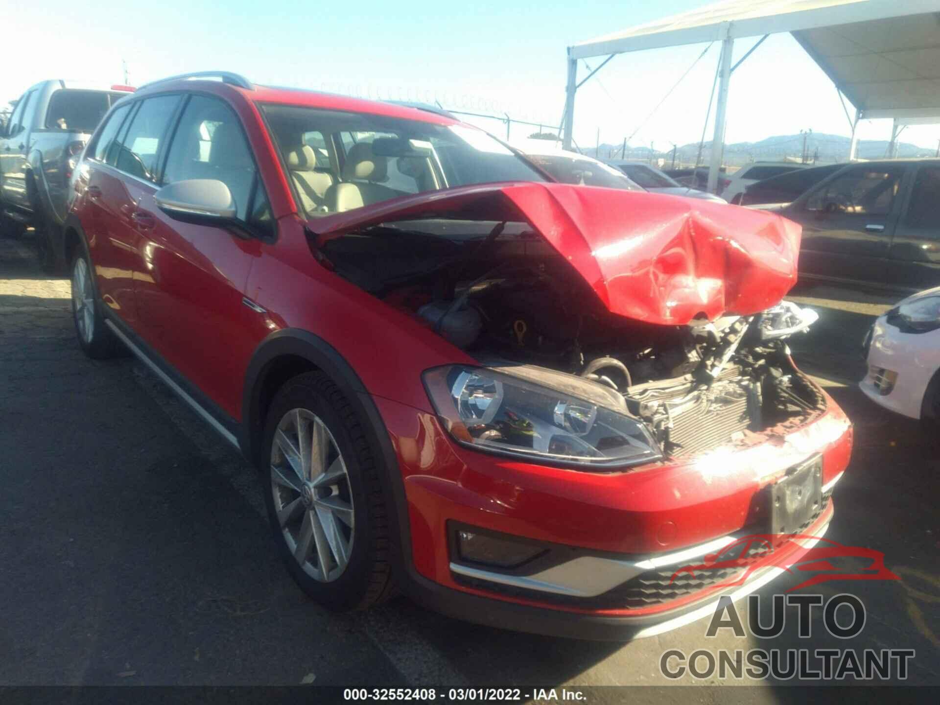 VOLKSWAGEN GOLF ALLTRACK 2017 - 3VWH17AU8HM526876