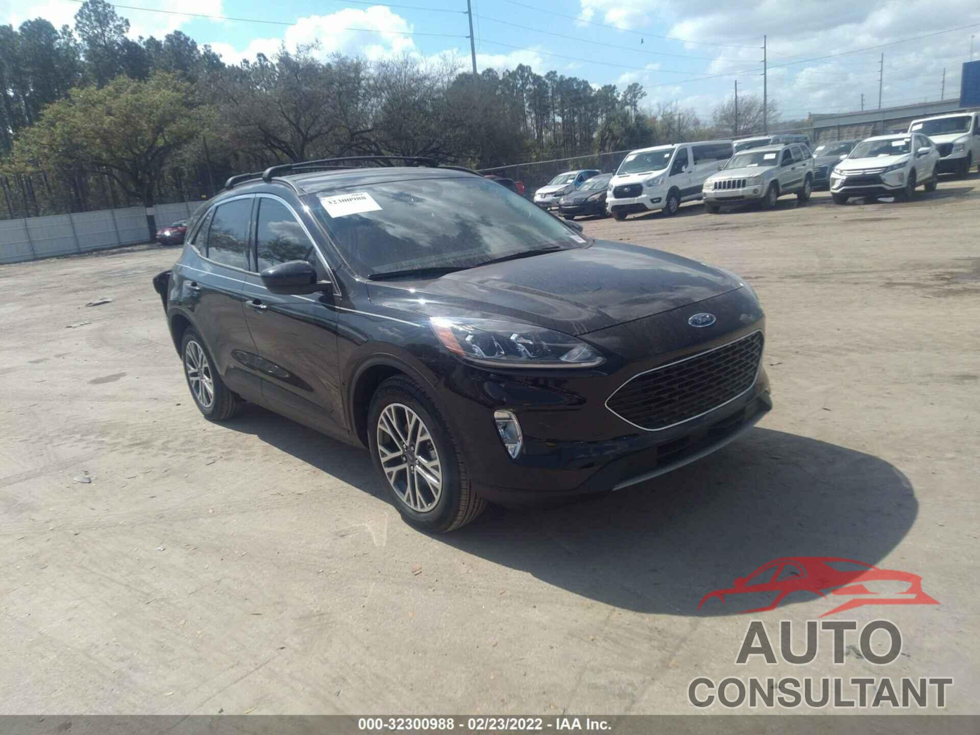 FORD ESCAPE 2021 - 1FMCU0CZ9MUA92862