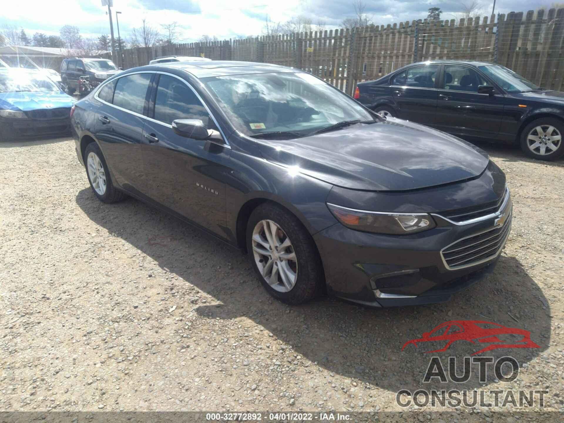 CHEVROLET MALIBU 2018 - 1G1ZD5ST3JF148537