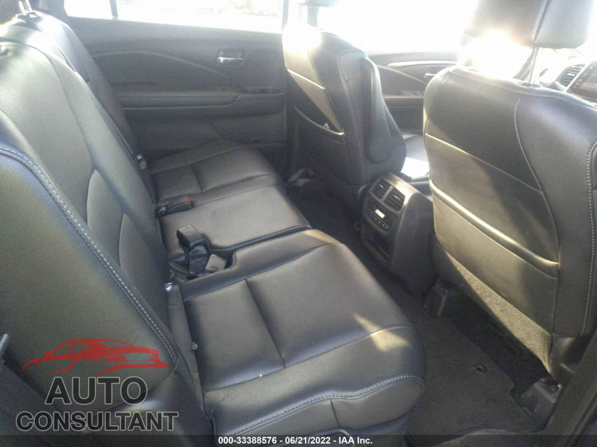HONDA PILOT 2017 - 5FNYF5H53HB017452