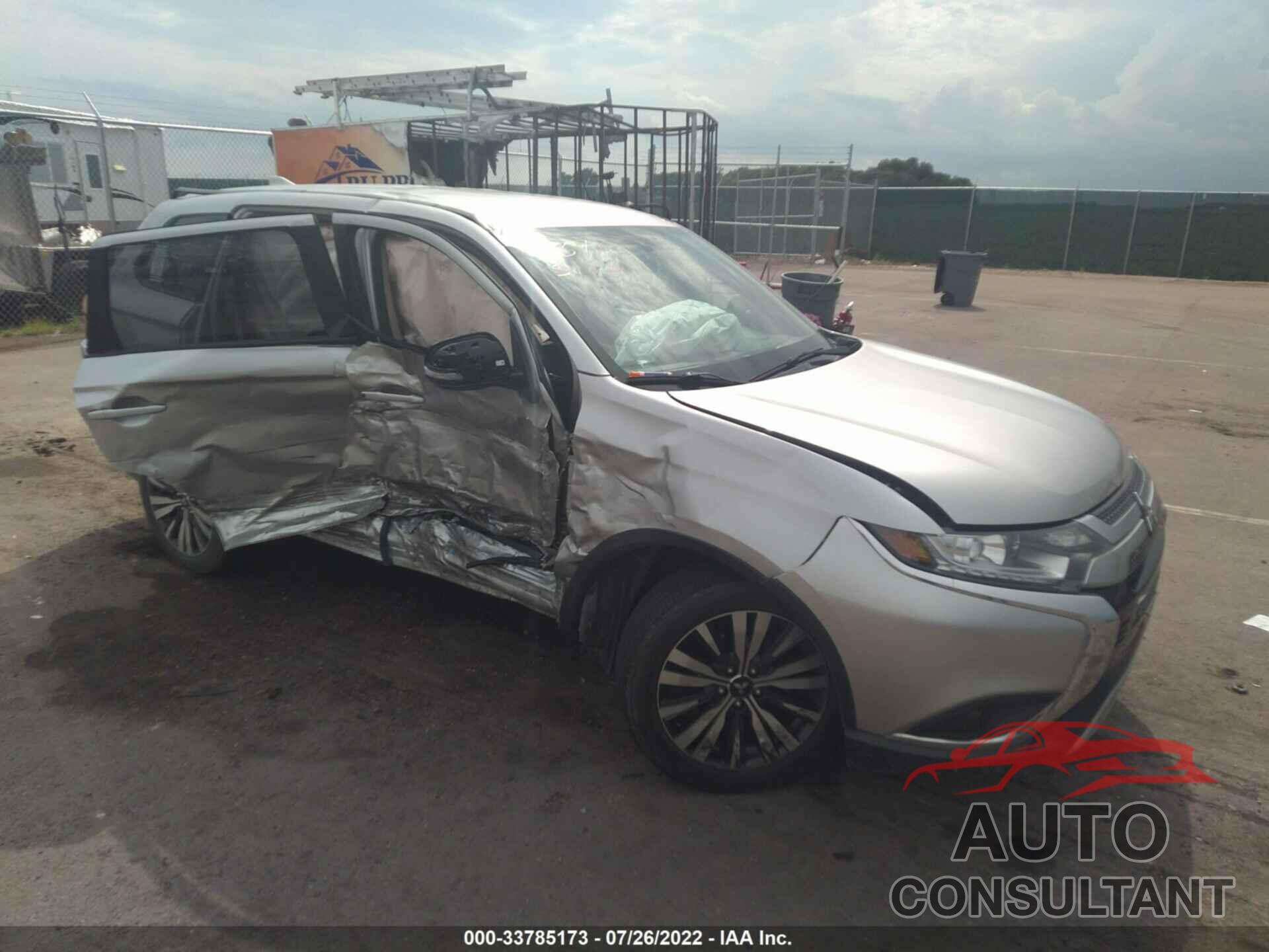 MITSUBISHI OUTLANDER 2019 - JA4AZ3A37KZ043795
