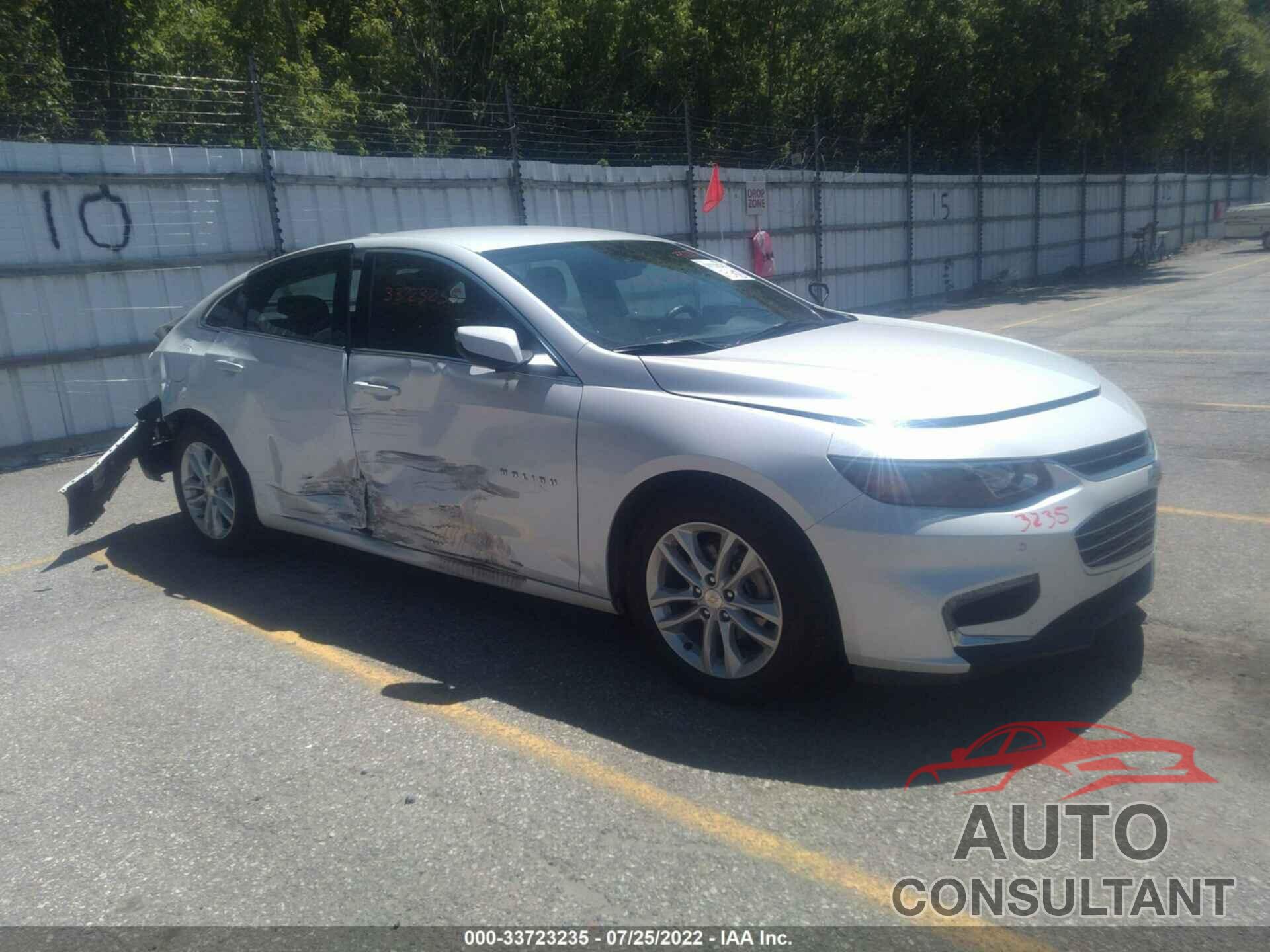 CHEVROLET MALIBU 2017 - 1G1ZE5ST1HF161049