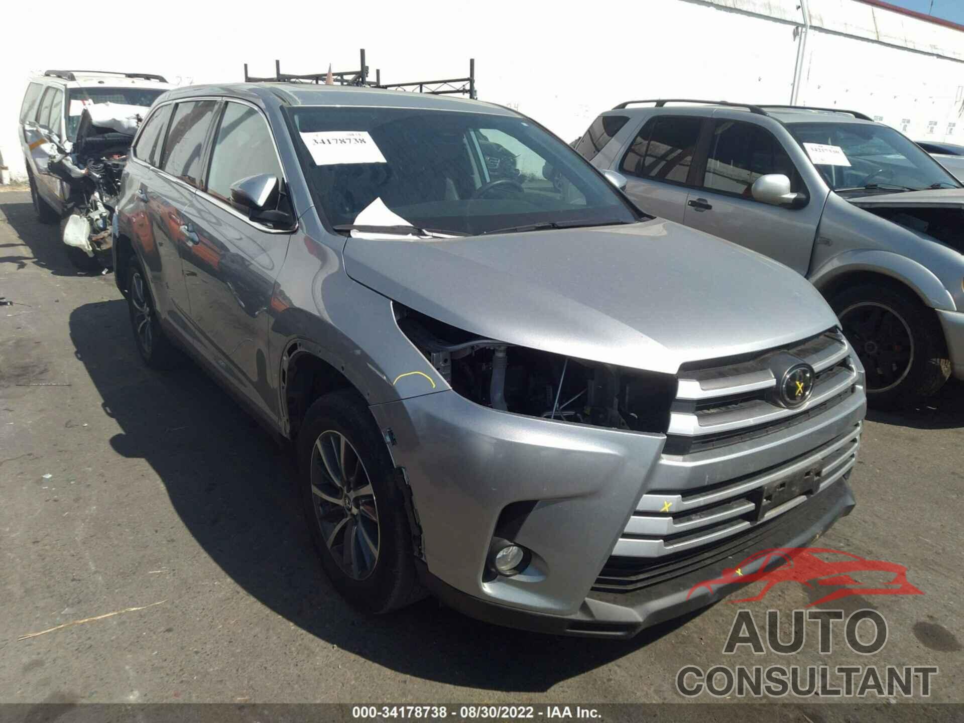 TOYOTA HIGHLANDER 2019 - 5TDJZRFH3KS706388