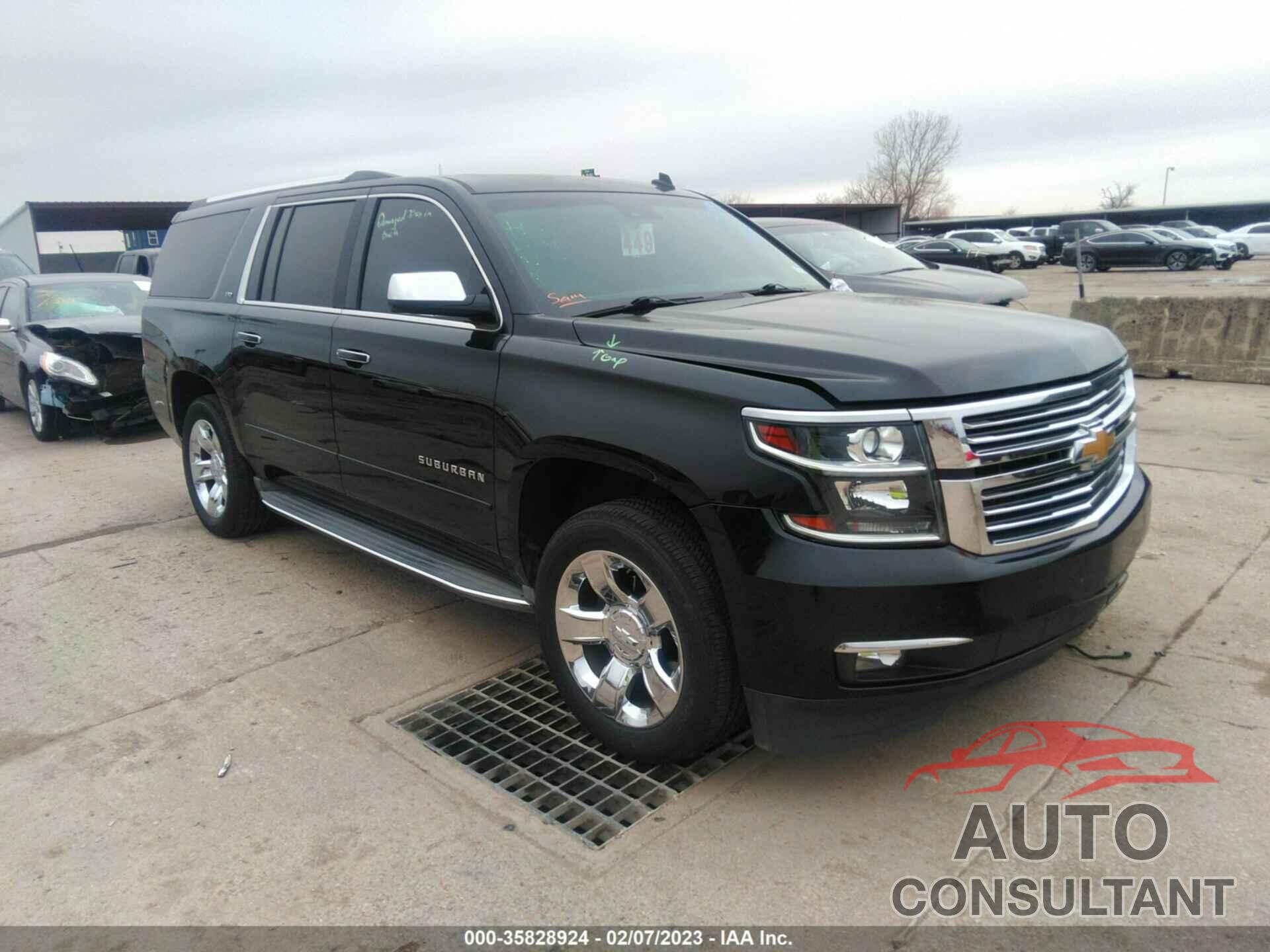 CHEVROLET SUBURBAN 2015 - 1GNSCKKC5FR160485