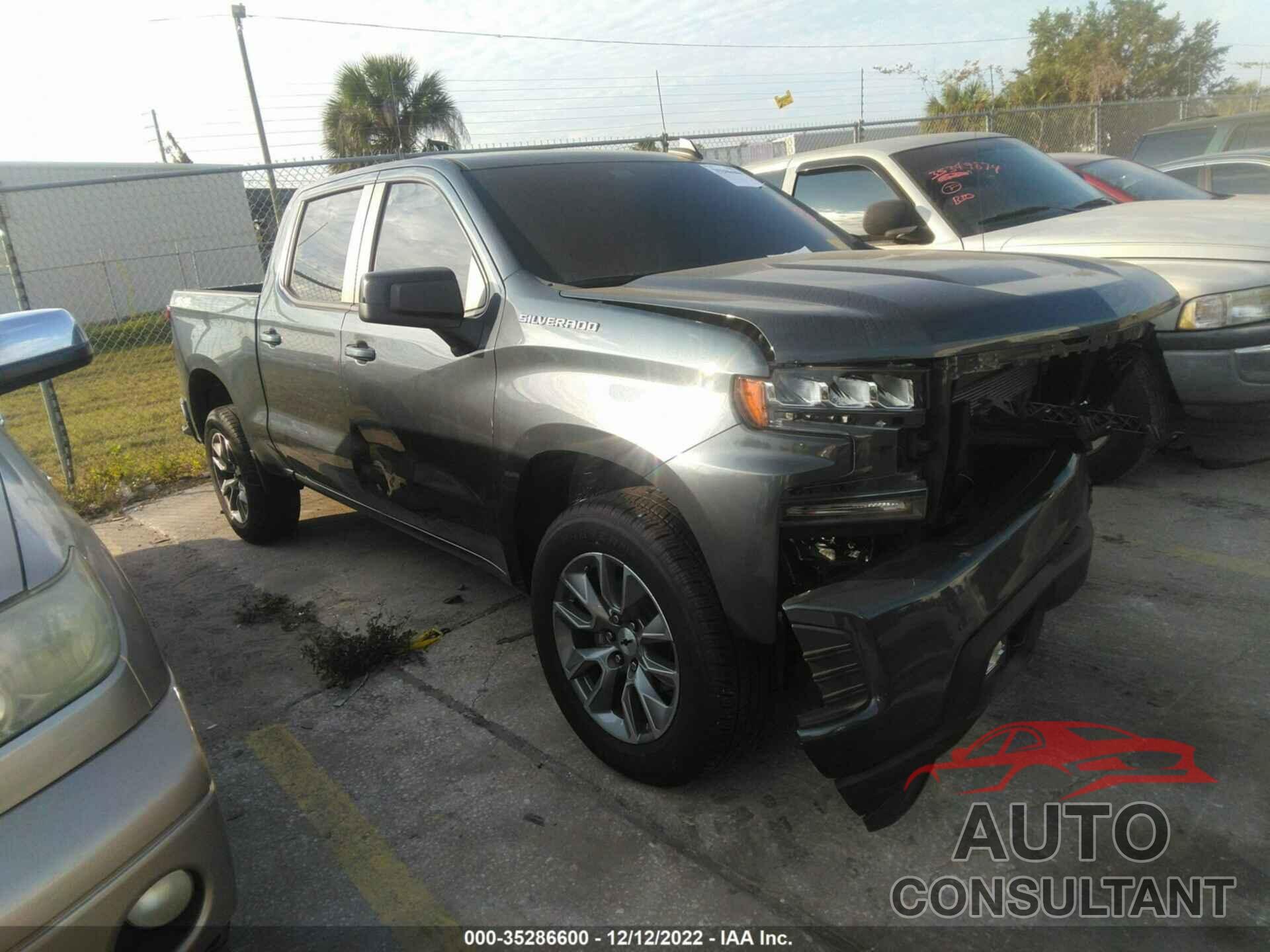 CHEVROLET SILVERADO 1500 2021 - 1GCUYEEDXMZ242492