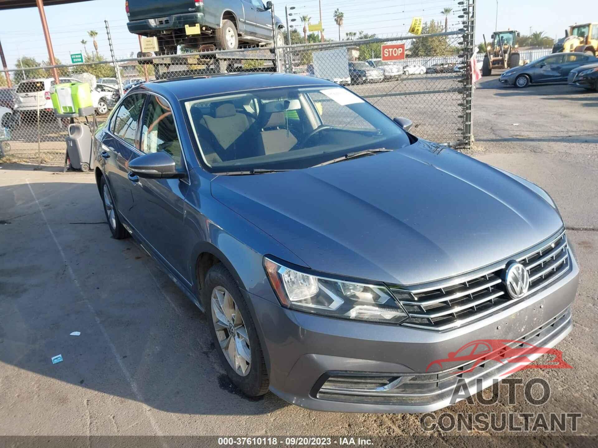 VOLKSWAGEN PASSAT 2016 - 1VWAT7A39GC048566