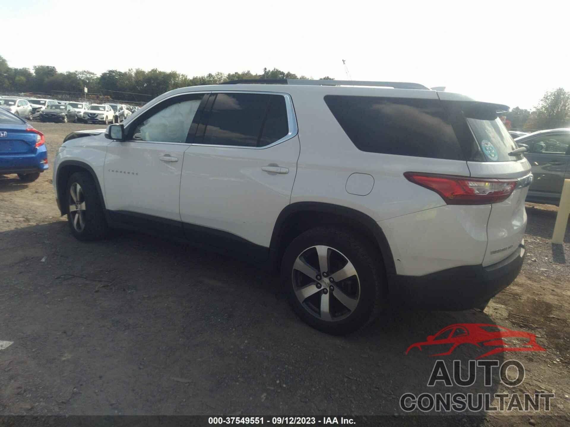 CHEVROLET TRAVERSE 2018 - 1GNEVHKW9JJ203818