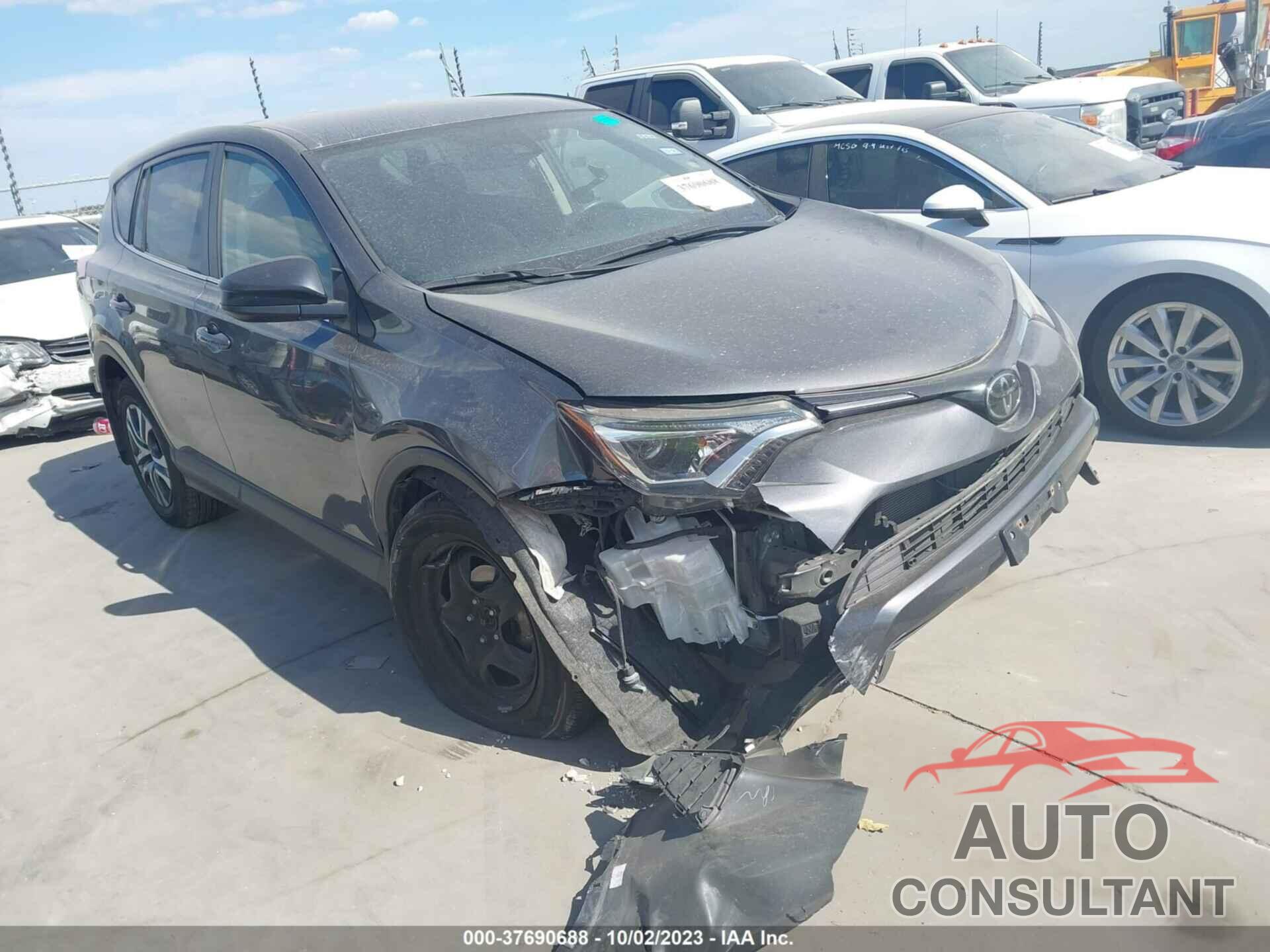 TOYOTA RAV4 2018 - JTMBFREV7JJ726062