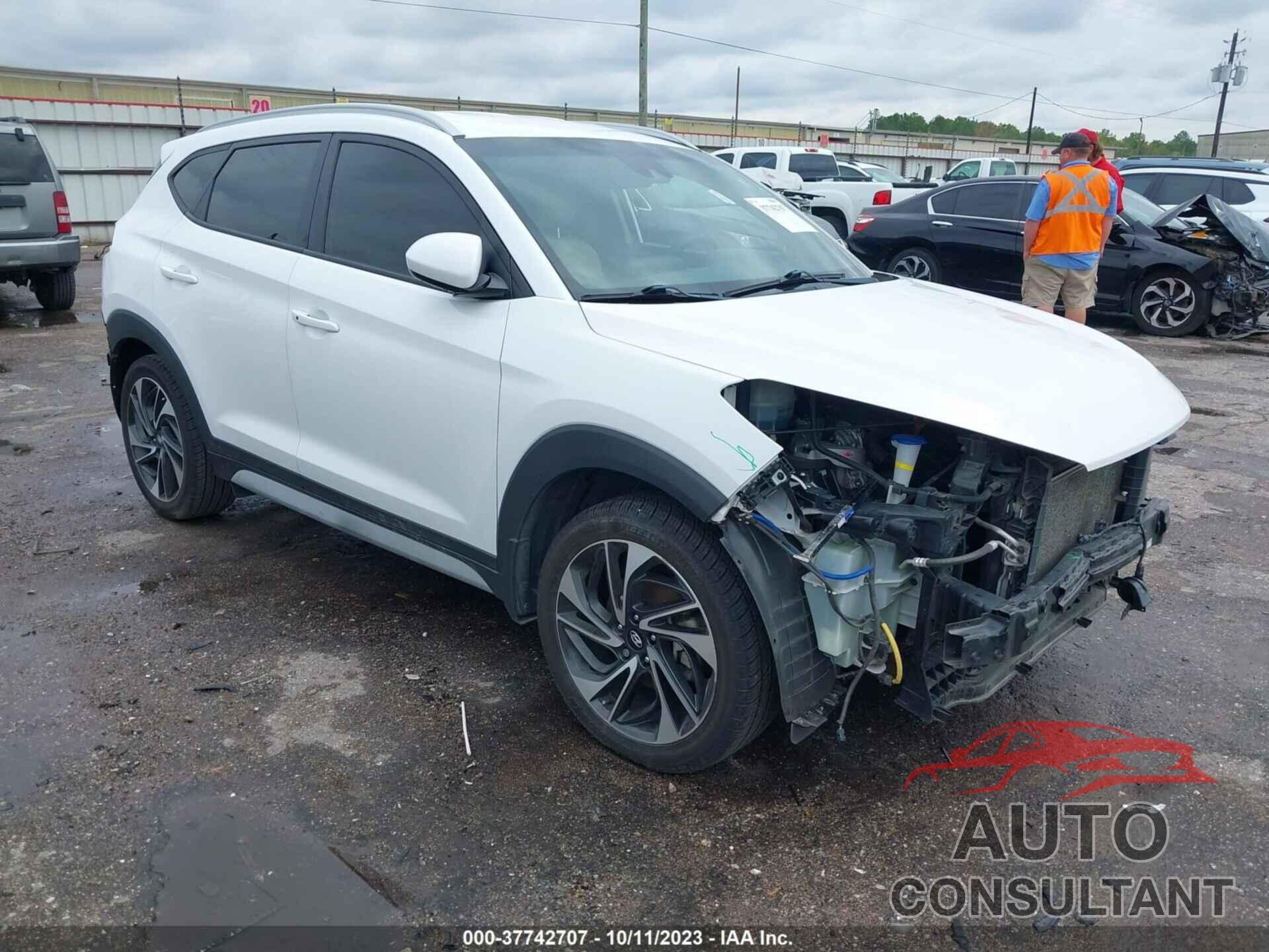 HYUNDAI TUCSON 2019 - KM8J33ALXKU029390