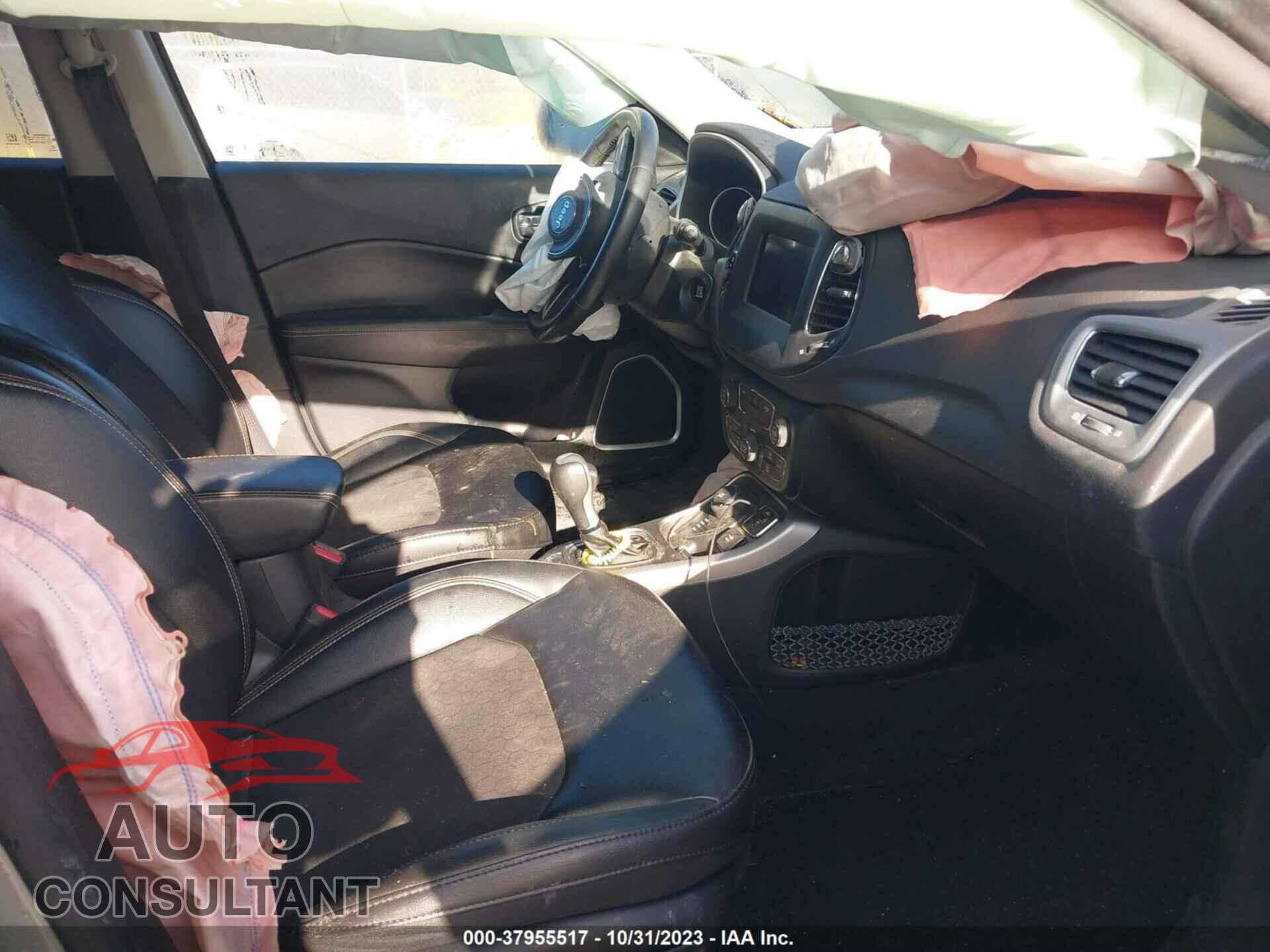 JEEP COMPASS 2020 - 3C4NJDBB8LT104767