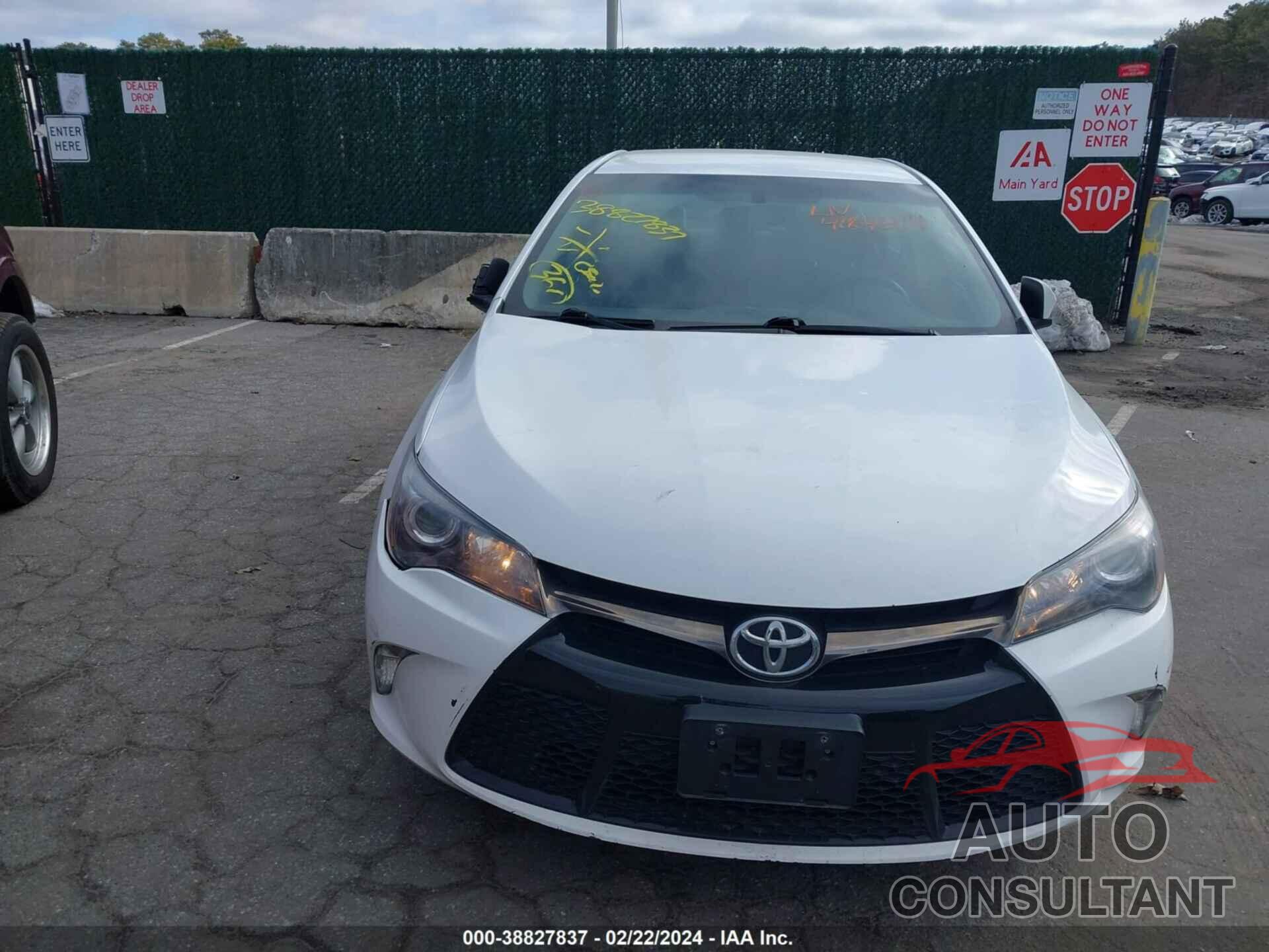 TOYOTA CAMRY 2016 - 4T1BF1FK9GU544971