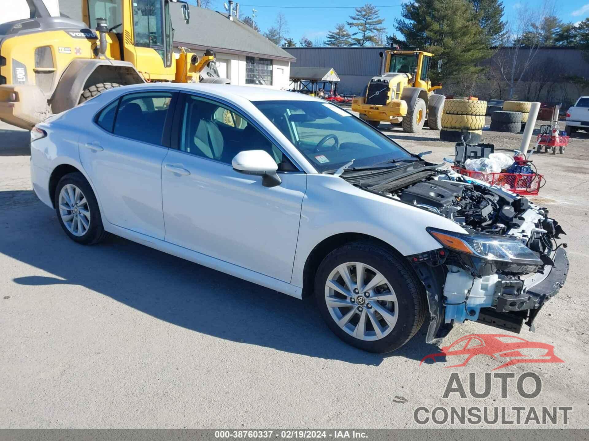 TOYOTA CAMRY 2021 - 4T1C11BKXMU026176