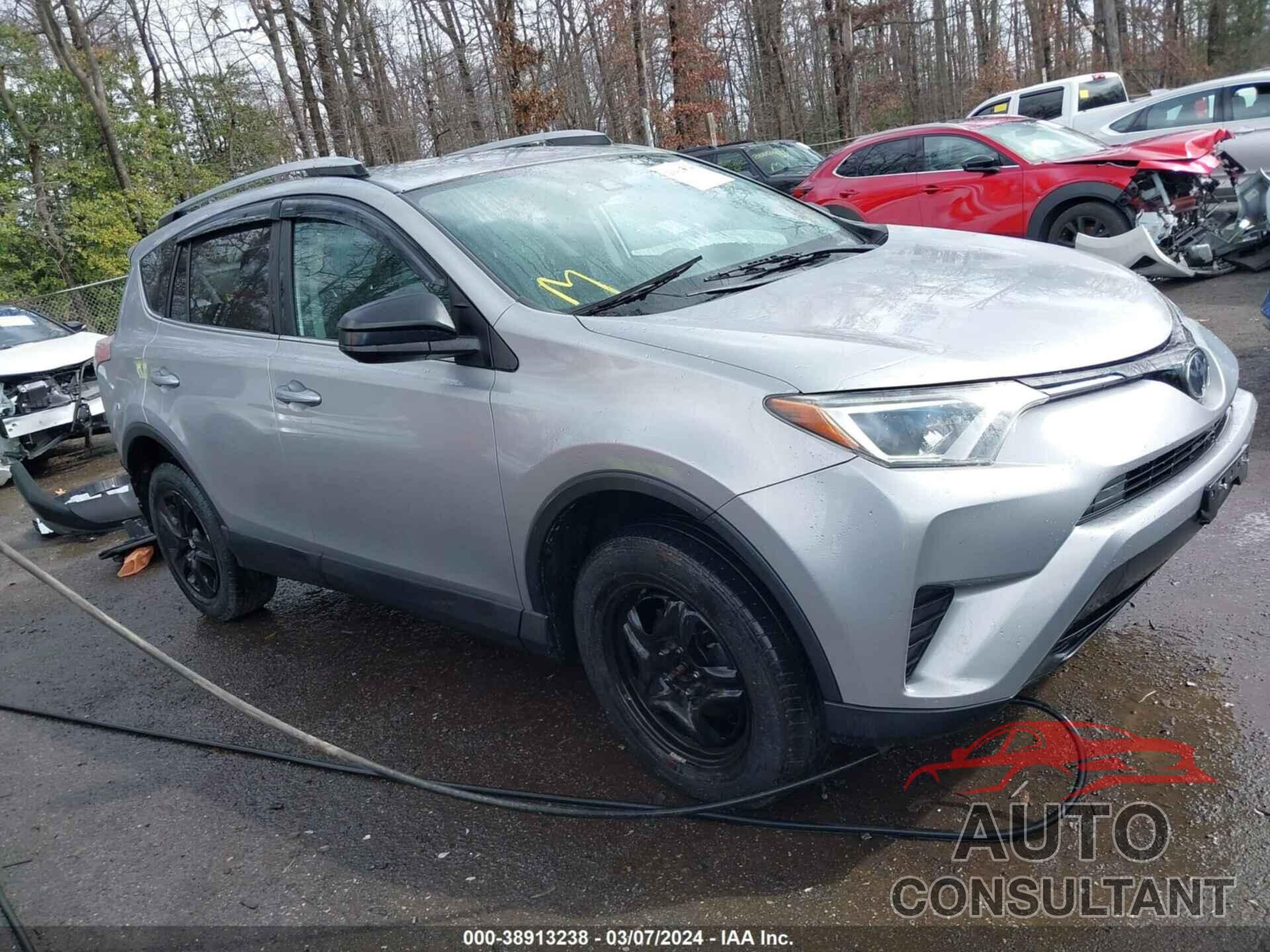 TOYOTA RAV4 2017 - 2T3BFREV3HW648276
